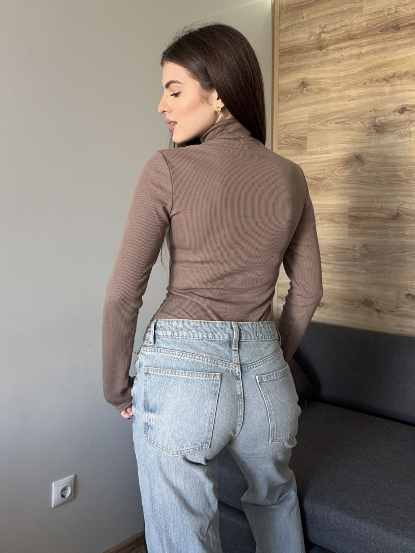 Жіночий трикотажний боді в рубчик з коміром на блискавці, Капучино Uaclothes (like15429) модель like15429-kofejnij Жіночий трикотажний боді в рубчик з коміром на блискавці, Капучино Uaclothes (like15429) модель like15429-kofejnij Фото