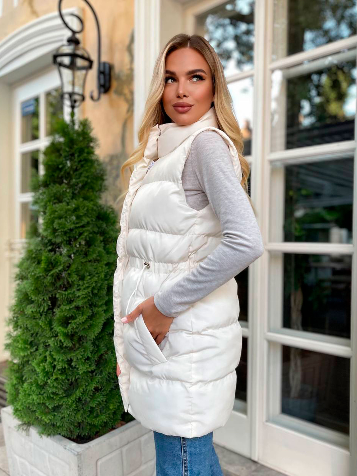 Жіночий подовженний демісезонний жилет, Молочний Uaclothes (like15263) модель like15263-molochnj Фото