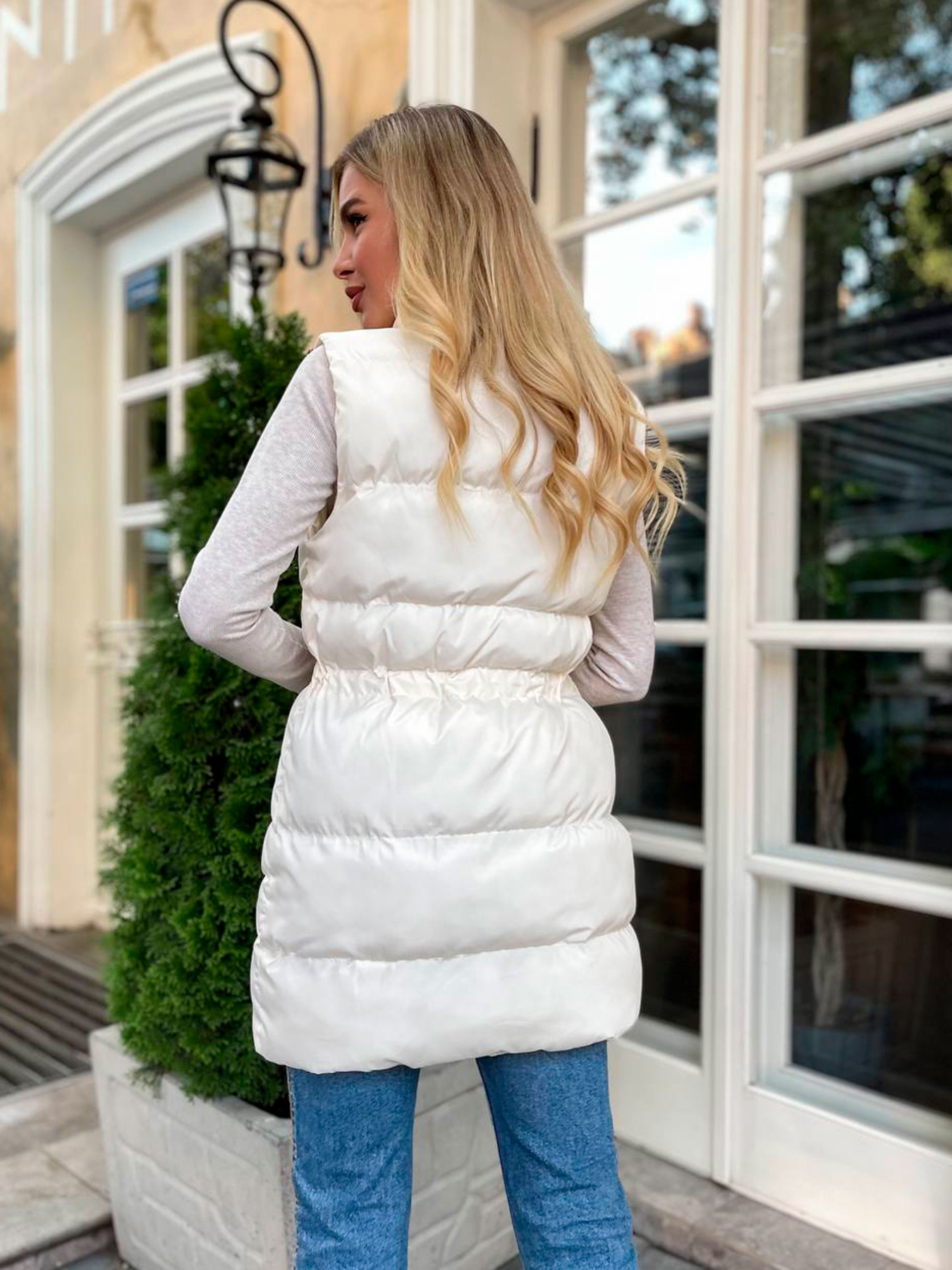 Жіночий подовженний демісезонний жилет, Молочний Uaclothes (like15263) модель like15263-molochnj Фото