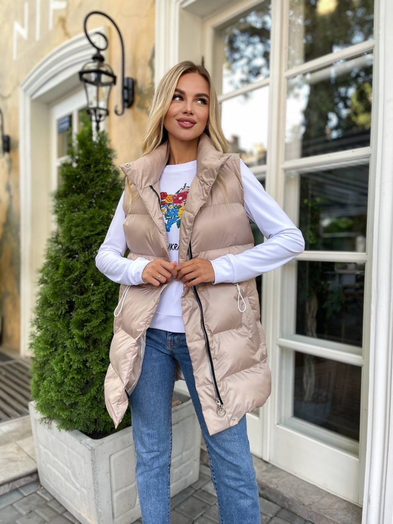 Жіночий подовженний демісезонний жилет, Бежевий Uaclothes (like15263) модель like15263-bezhevj Фото