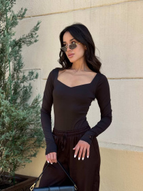 Жіночий базовий боді з розрізом для пальців, Коричневий Uaclothes (like15137) модель like15137-korichnevj Фото