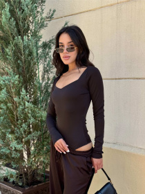 Жіночий базовий боді з розрізом для пальців, Коричневий Uaclothes (like15137) модель like15137-korichnevj Фото