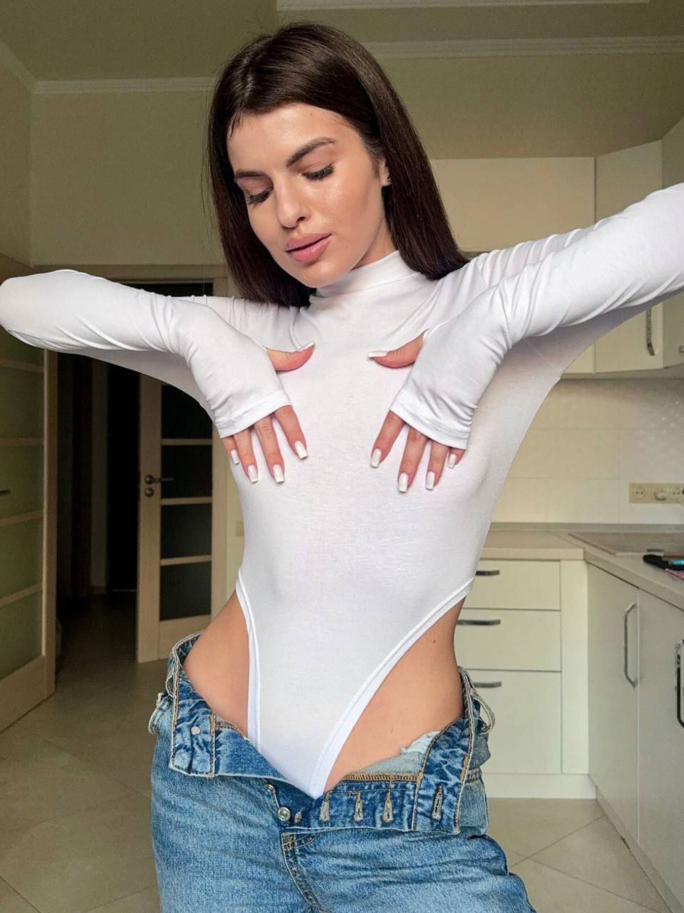 Жіночий базовий боді з рукавом, Білий Uaclothes (like15112) модель like15112-belj Жіночий базовий боді з рукавом, Білий Uaclothes (like15112) модель like15112-belj Фото