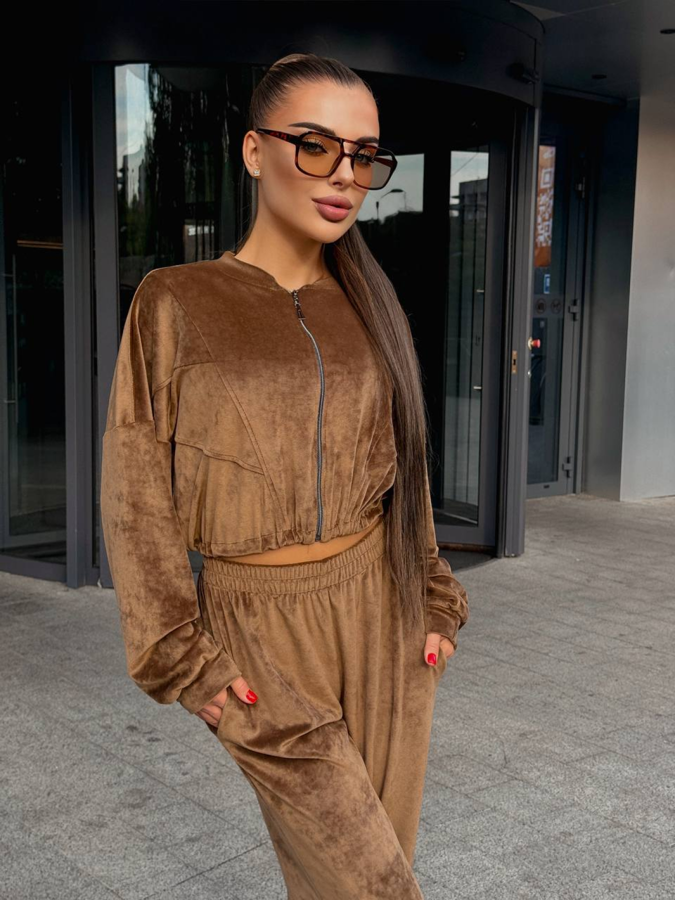 Костюмы Uaclothes модель like15095-korichnevj Фото