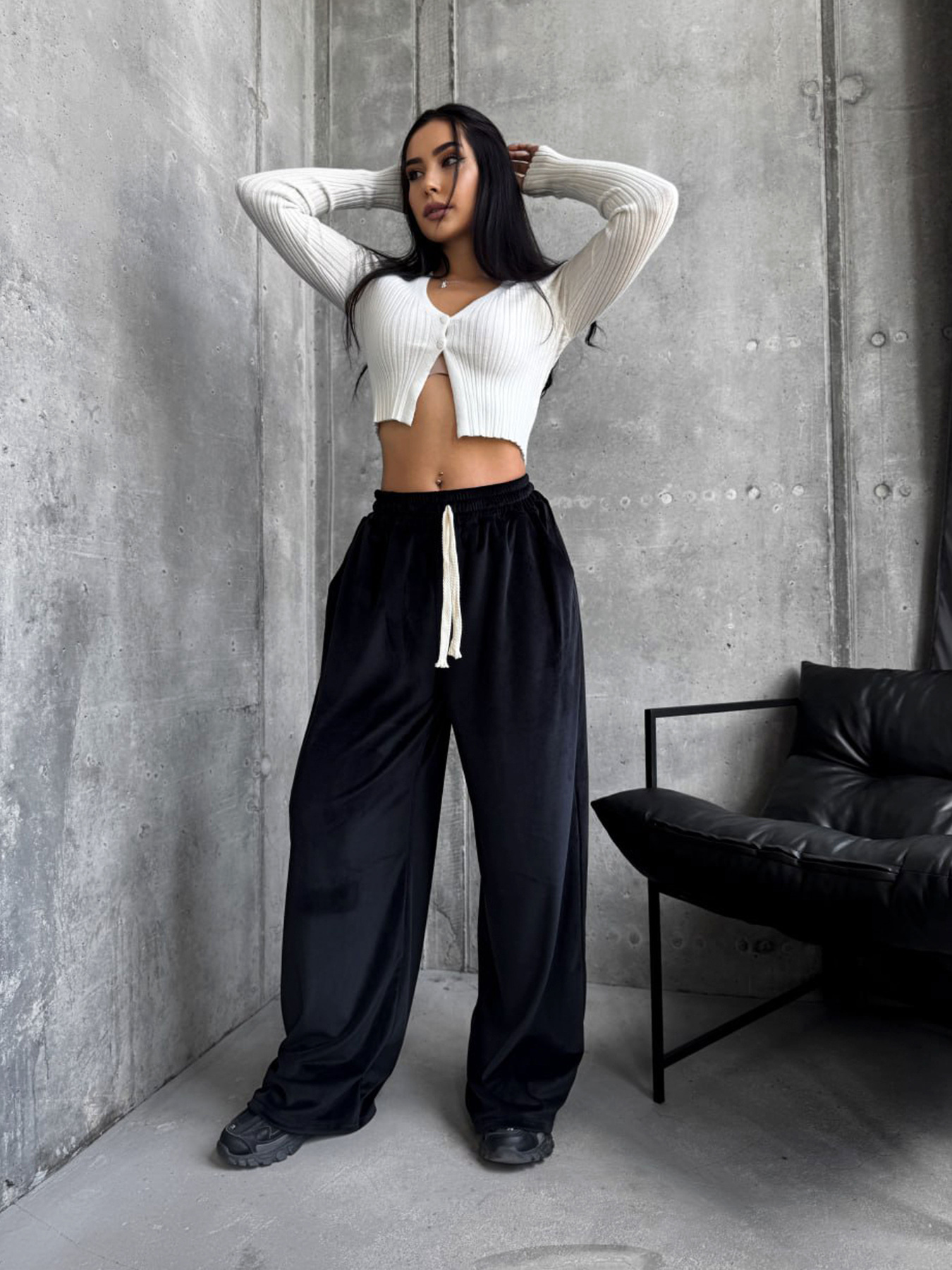 Повсякденні штани Uaclothes модель like15018-chernj Фото