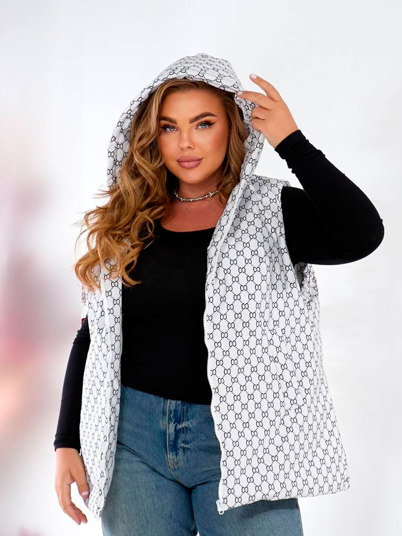 Жіночий демісезонний жилет з капюшоном, Молочний Uaclothes (like15001) модель like15001-molochnj Фото