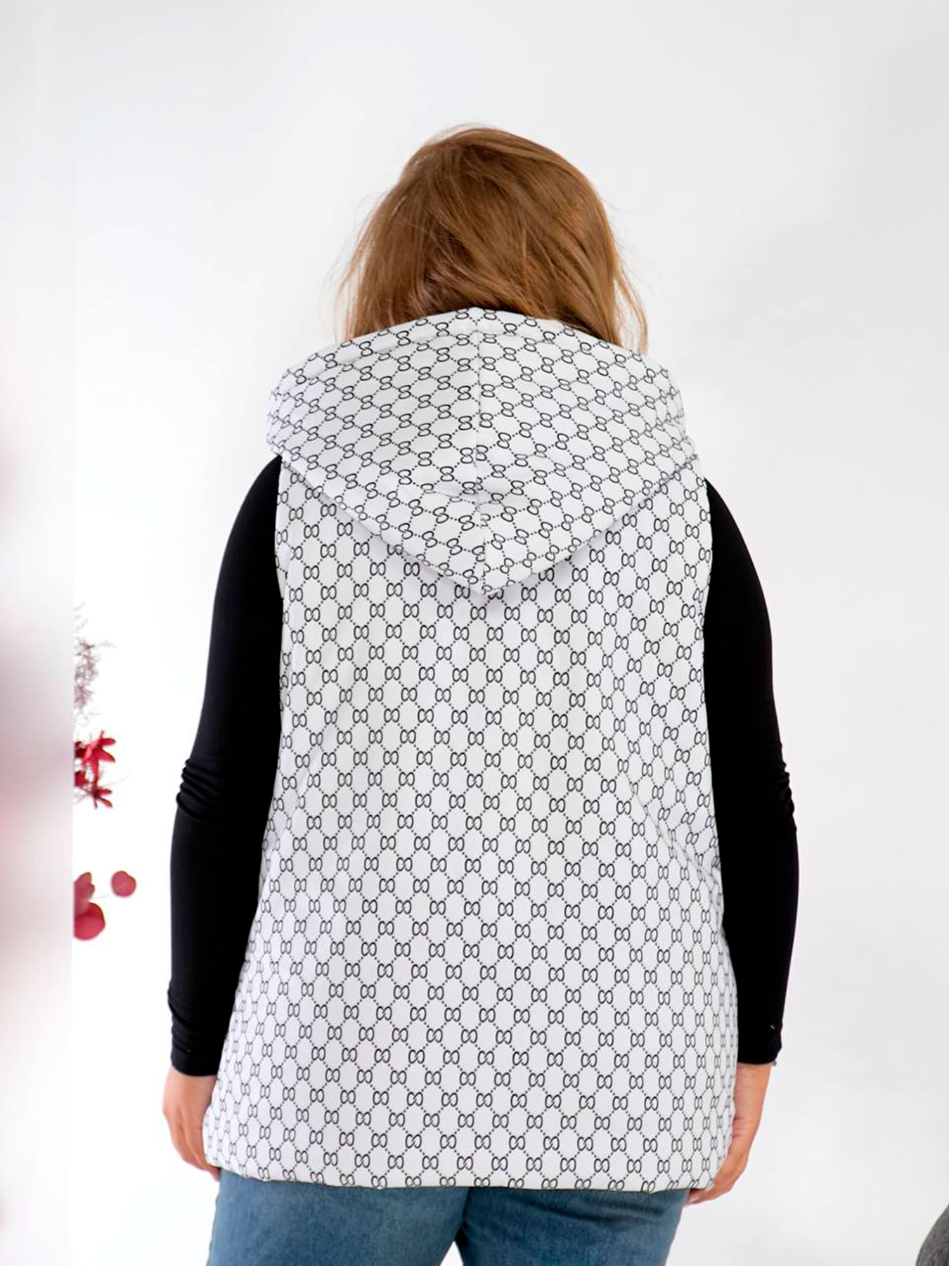 Жіночий демісезонний жилет з капюшоном, Молочний Uaclothes (like15001) модель like15001-molochnj Фото