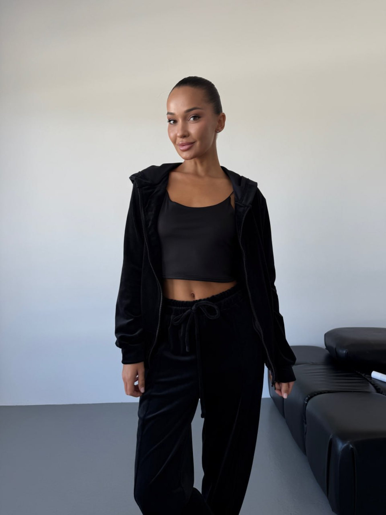 Костюмы Uaclothes модель like14898-chernj Фото