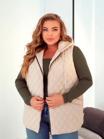 Жіночий стьобаний жилет з капюшоном, Молочний Uaclothes (like14867) модель like14867-molochnj Фото