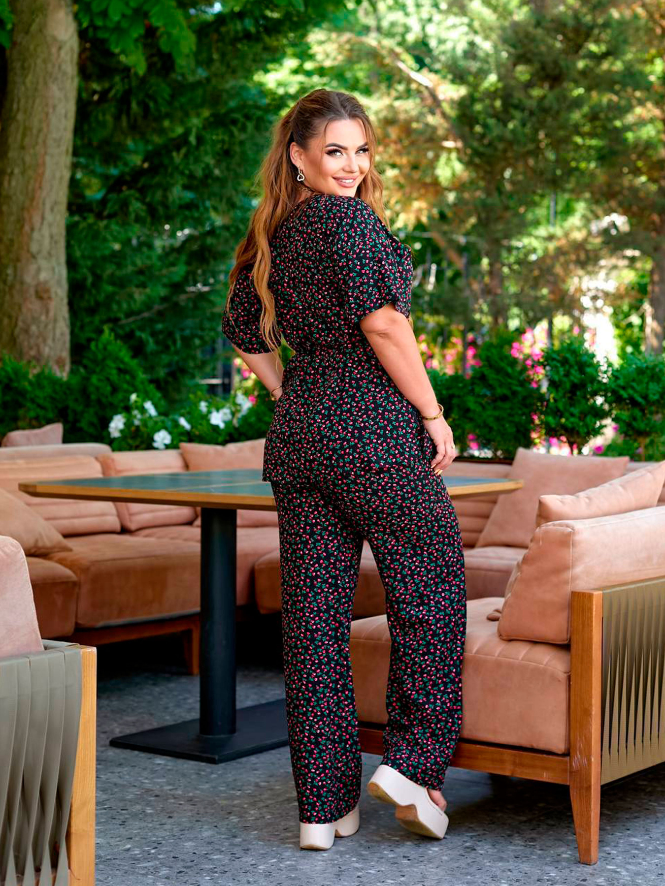 Костюмы Uaclothes модель like14700-chernj Фото