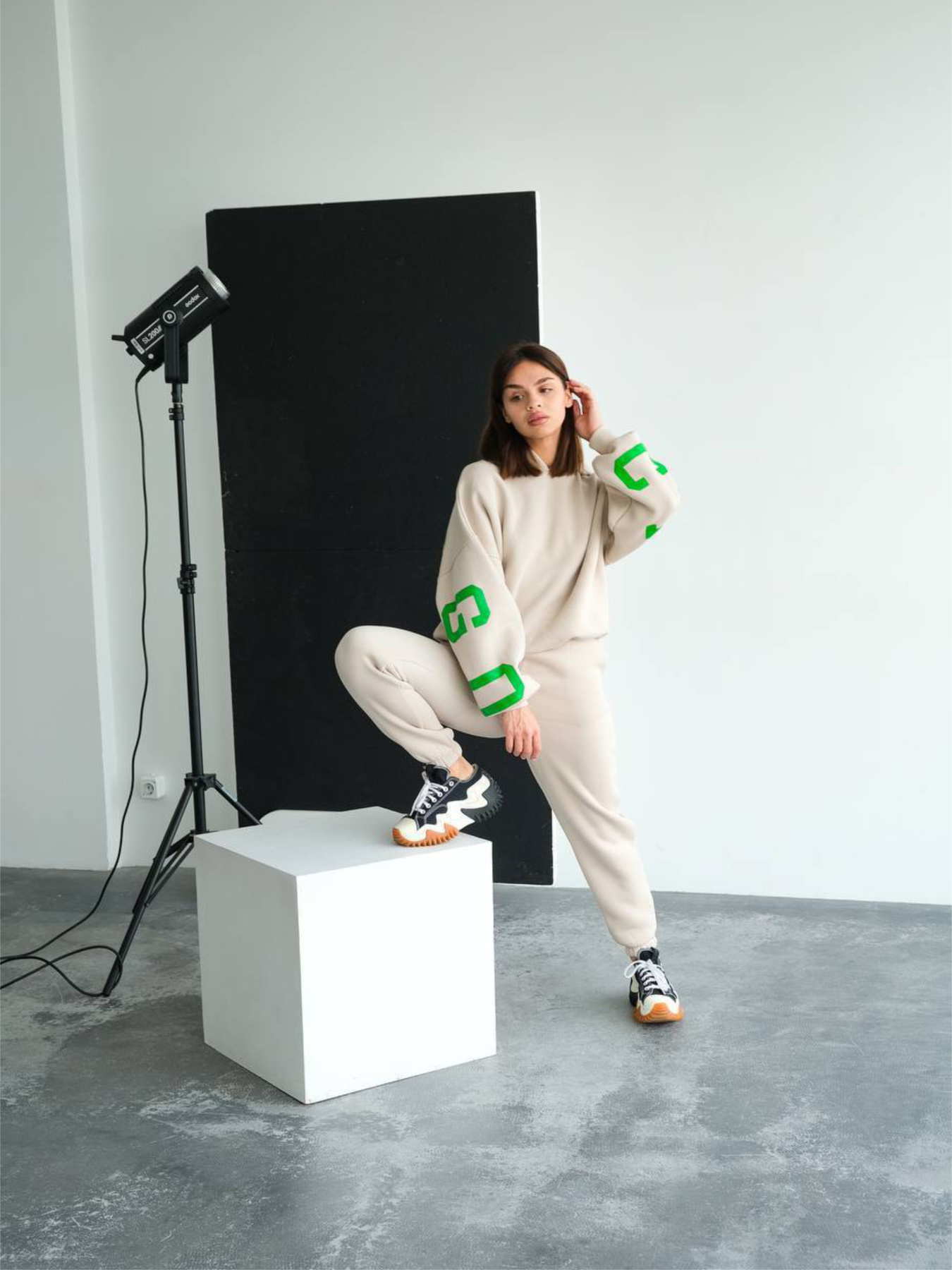 Повсякденний костюм Uaclothes модель like14619-bezhevj Повсякденний костюм Uaclothes модель like14619-bezhevj Фото