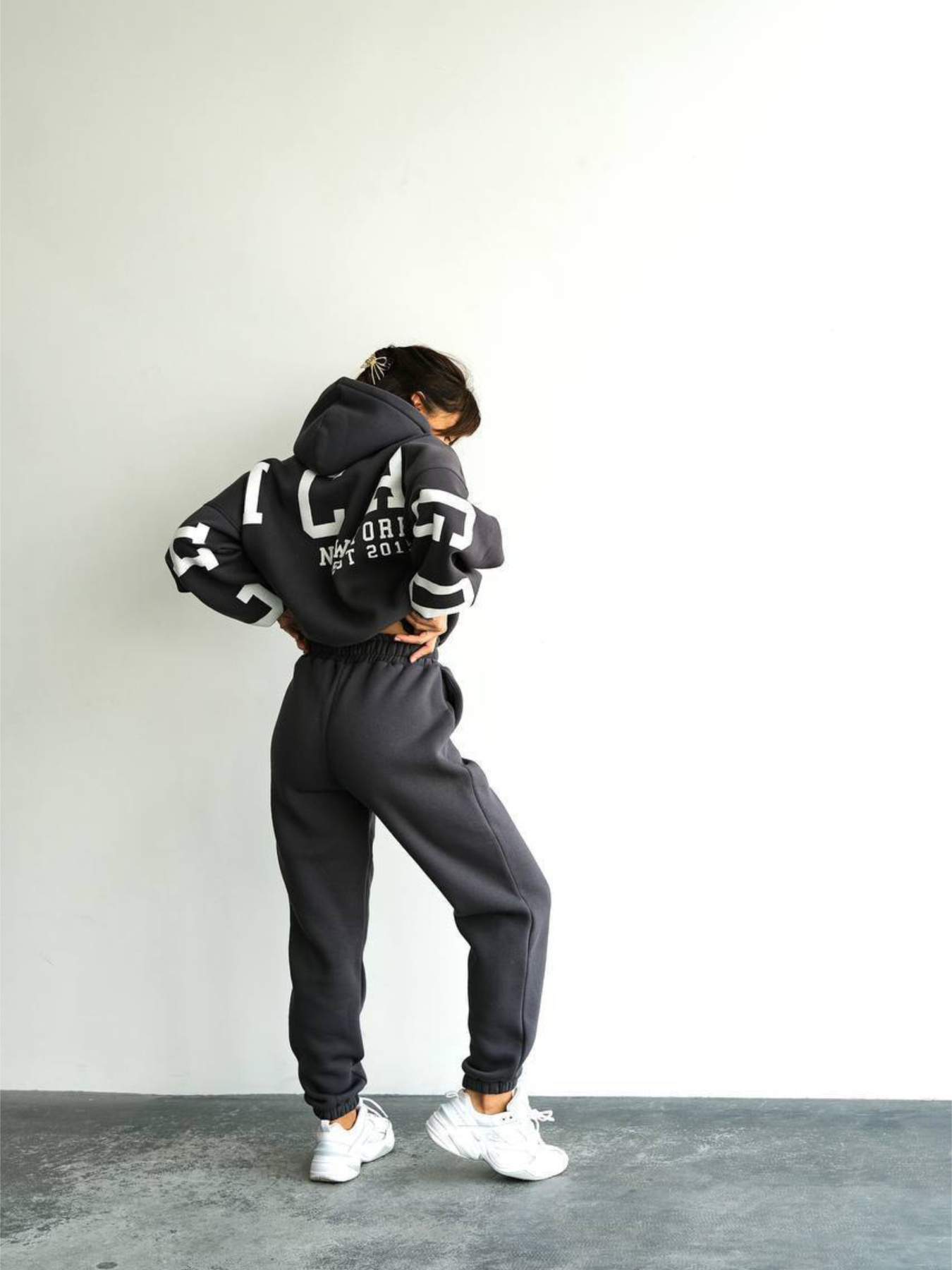 Костюмы Uaclothes модель like14619-grafitovj Фото