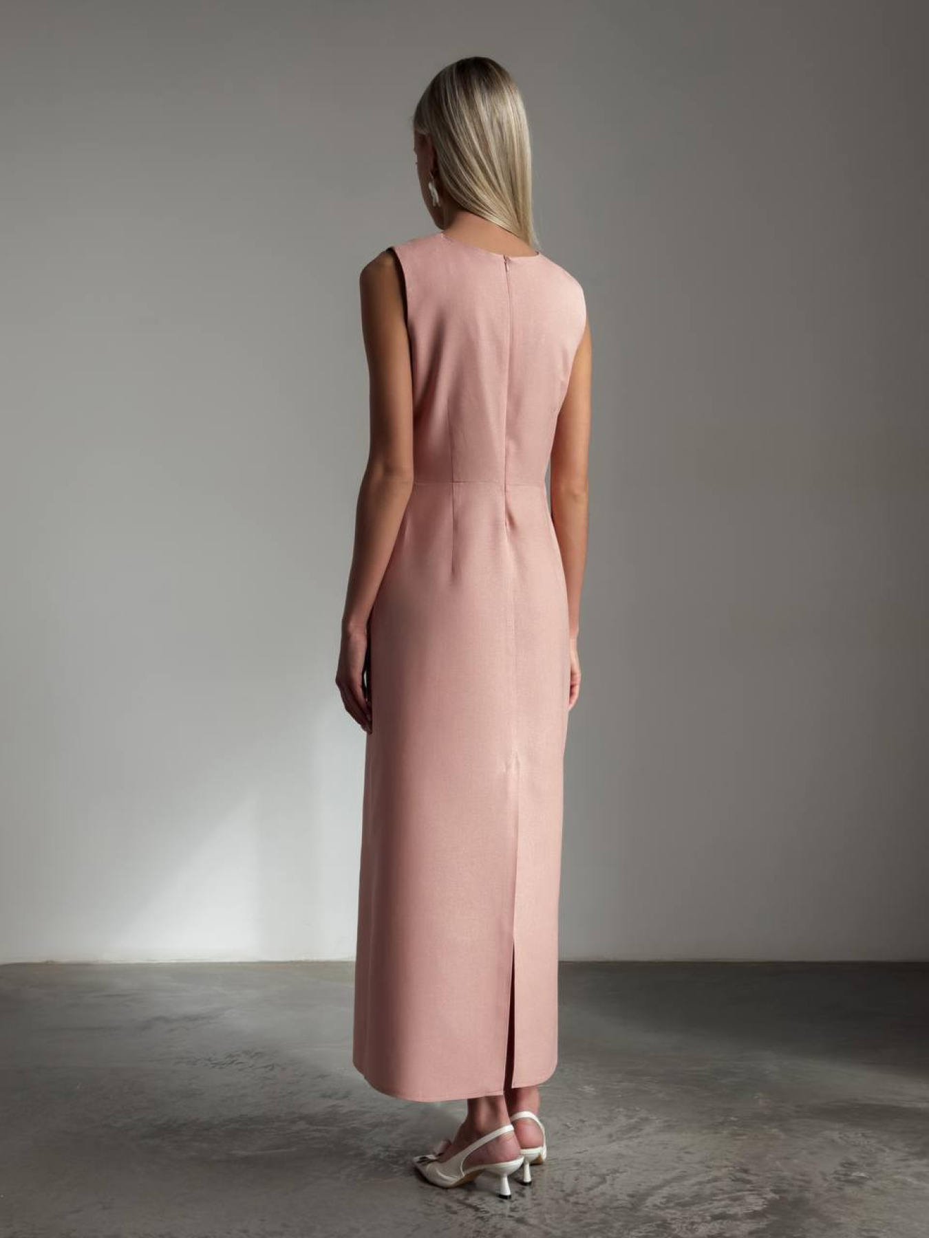 Платья Uaclothes модель like14384-pudrovj Фото