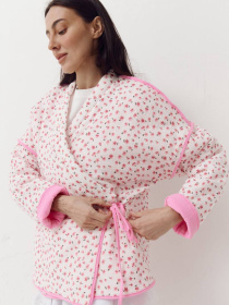 Двухсторонняя весенняя куртка из муслина Blush Cloud в цветочном принте. модель 419 Двухсторонняя весенняя куртка из муслина Blush Cloud в цветочном принте. модель 419 Фото