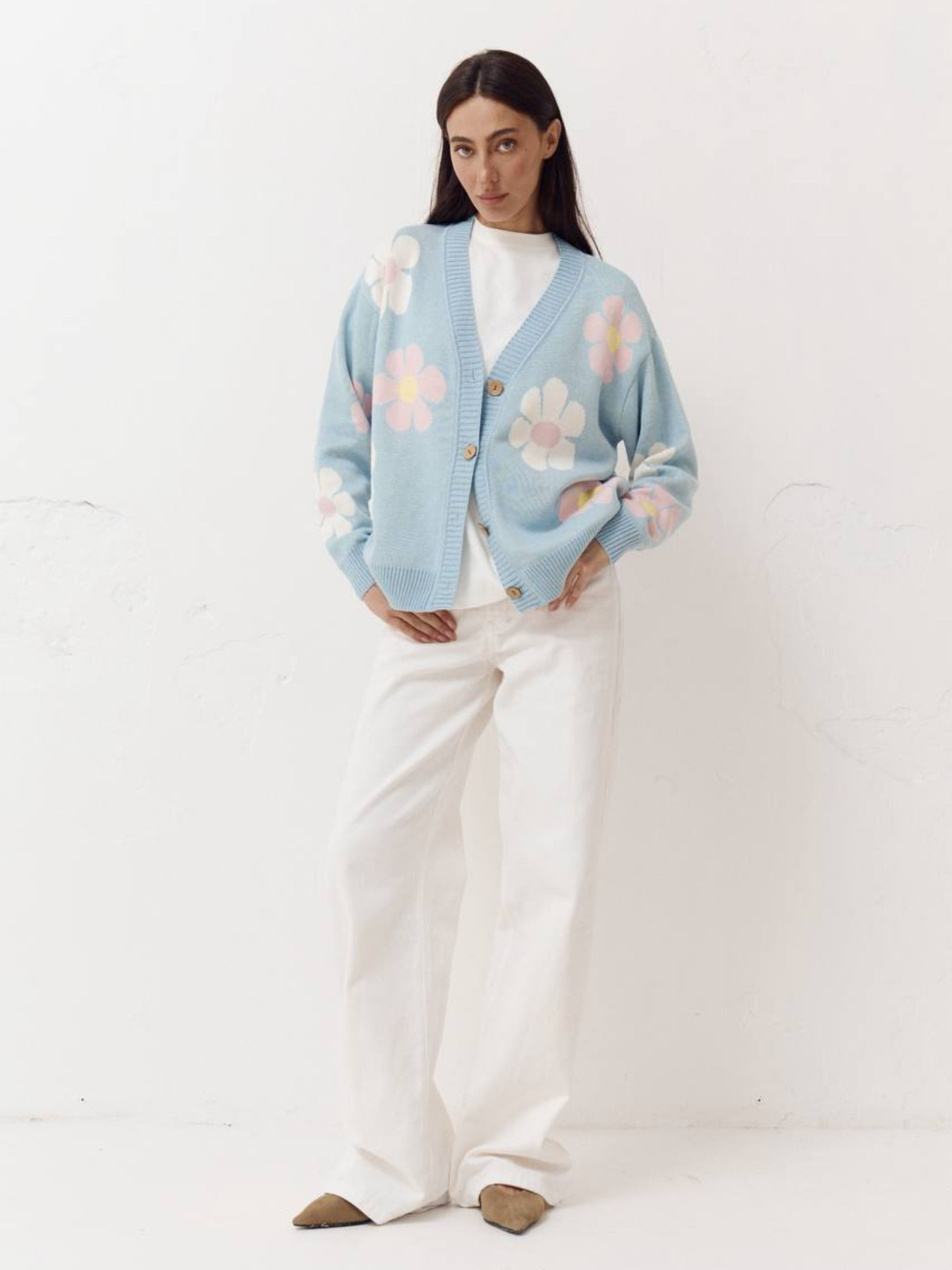 Свитры и кардиганы Lilove модель 417 Свитры и кардиганы Lilove модель 417 Фото