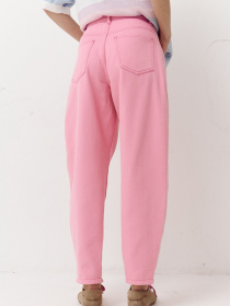 Рожеві жіночі джинси-бочки Light Form модель 420 Рожеві жіночі джинси-бочки Light Form модель 420 Фото