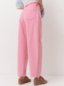 Рожеві жіночі джинси-бочки Light Form модель 420 Рожеві жіночі джинси-бочки Light Form модель 420 Фото