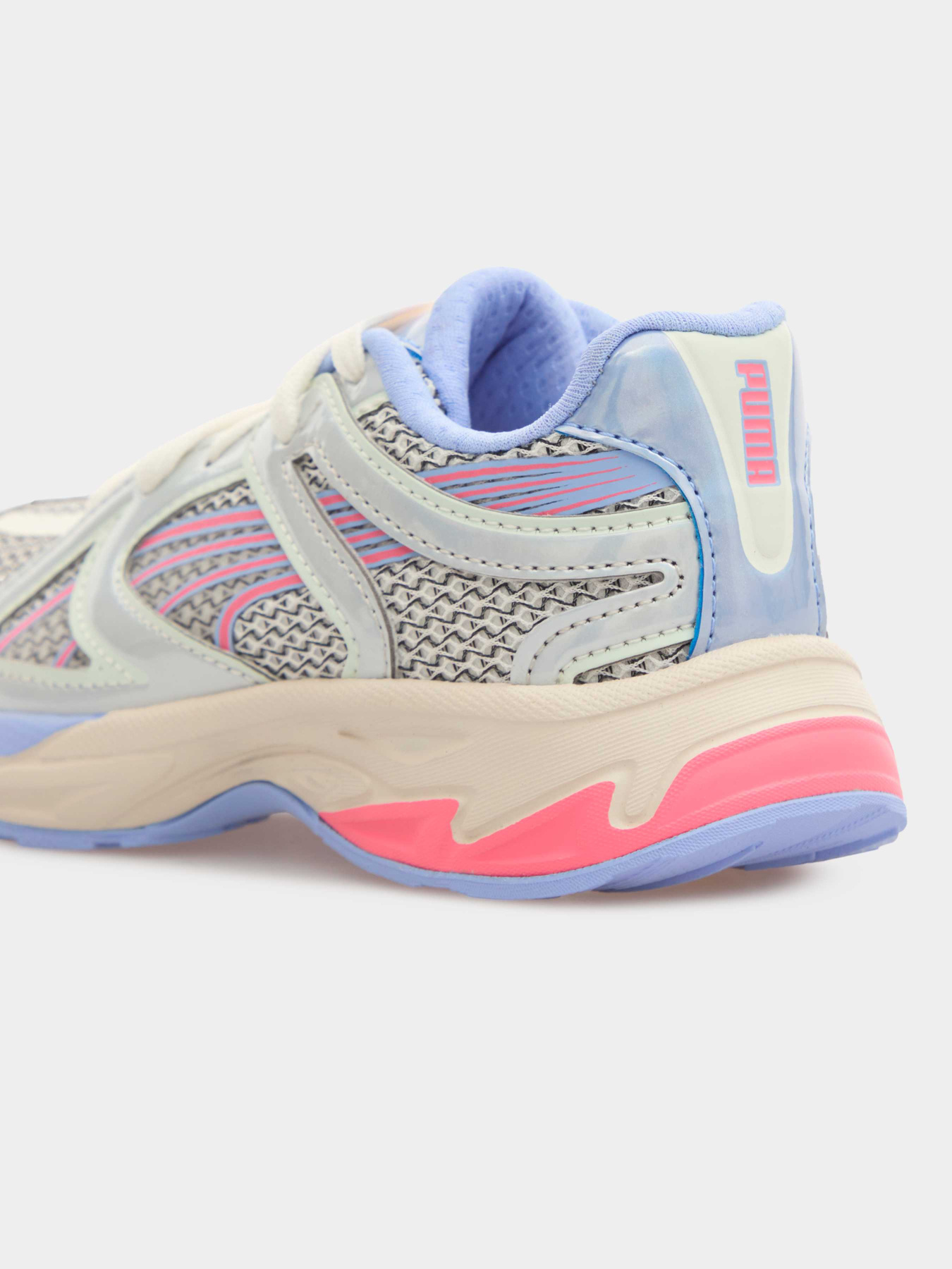 Детские кроссовки PUMA SkyJet Girls Club Sneakers Kids модель 407926 Фото