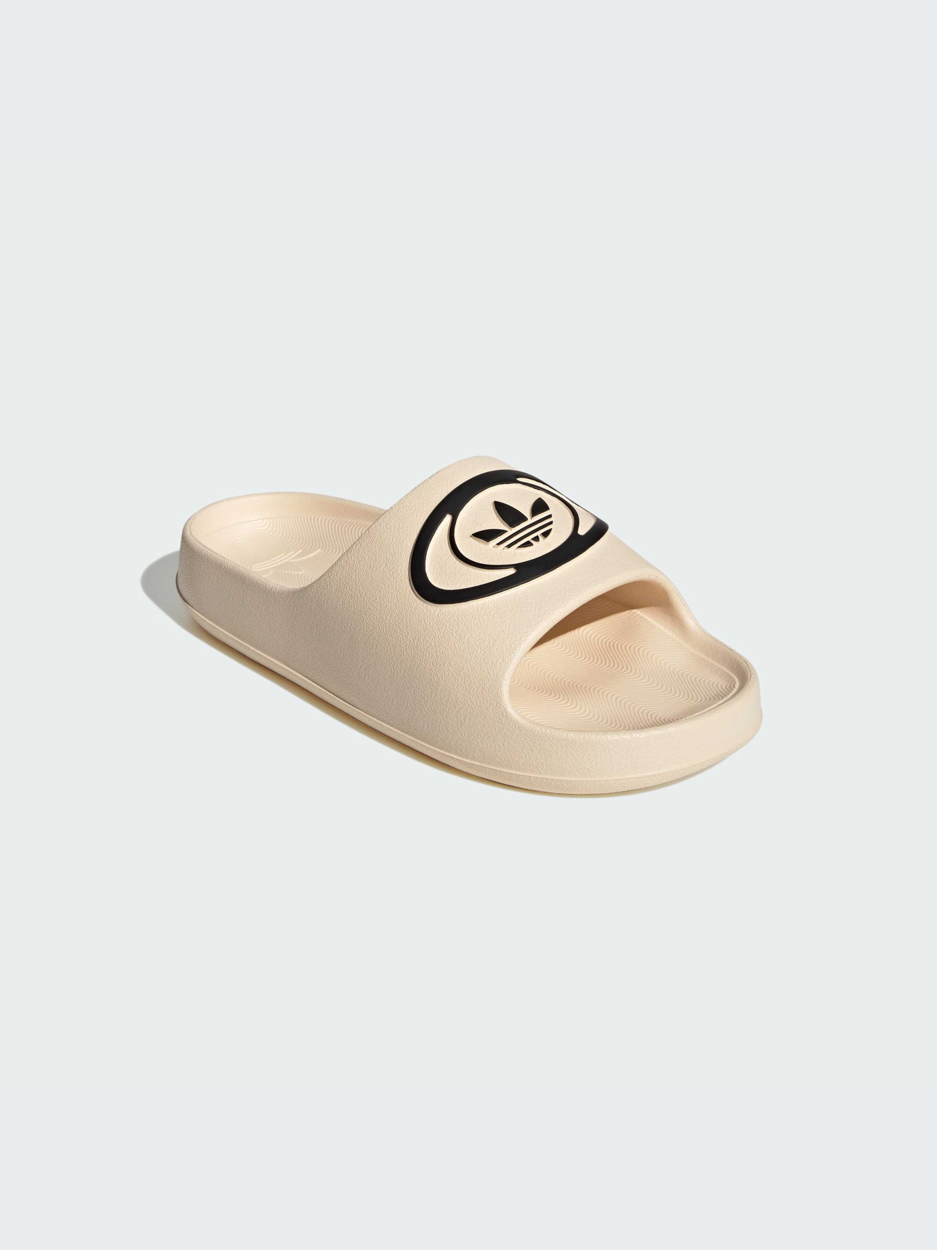Шлёпанцы Adidas Adilette модель KK3582-KZ Шлёпанцы Adidas Adilette модель KK3582-KZ Фото