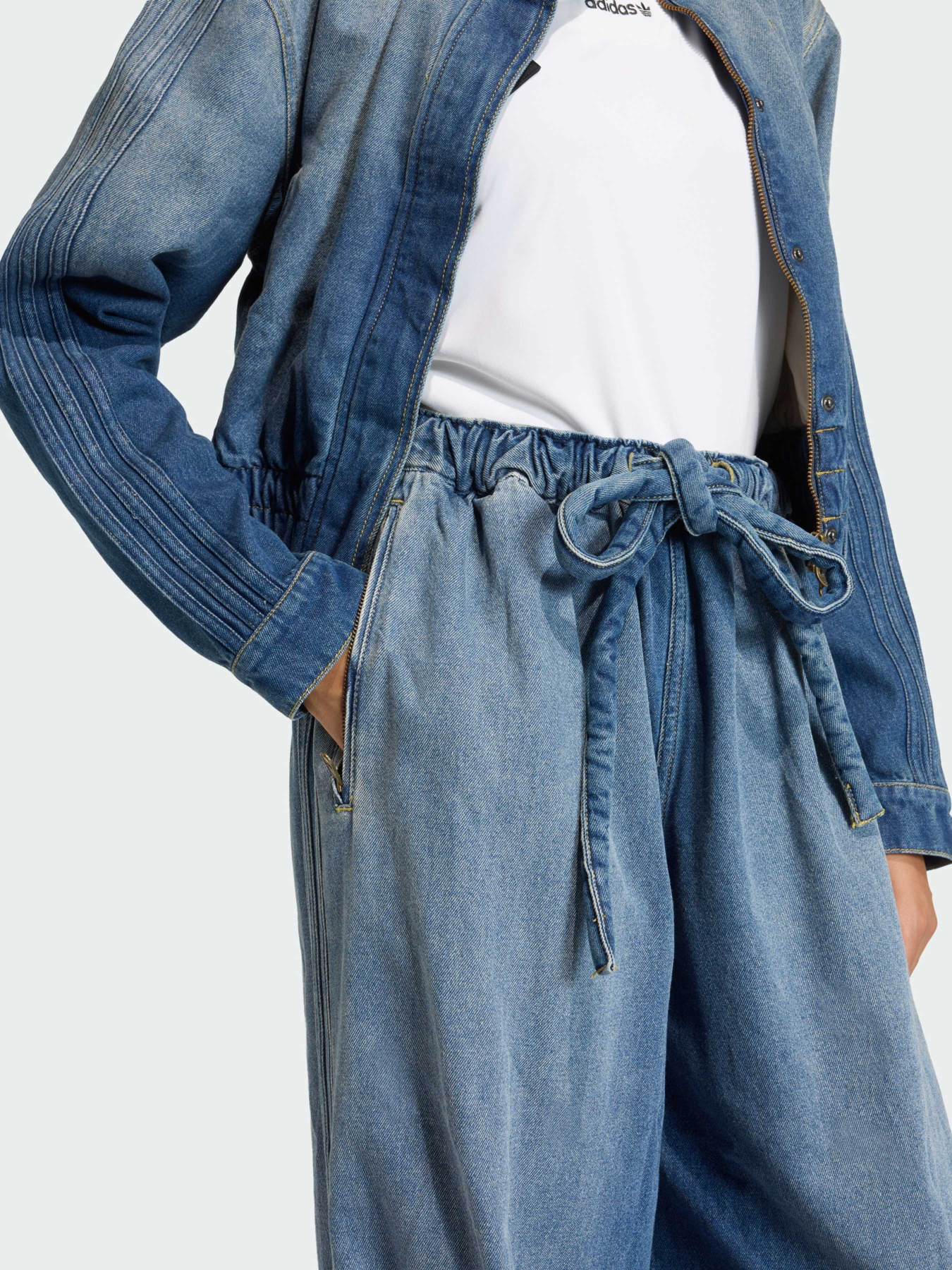 Широкі джинси Adidas модель KE1071 Фото