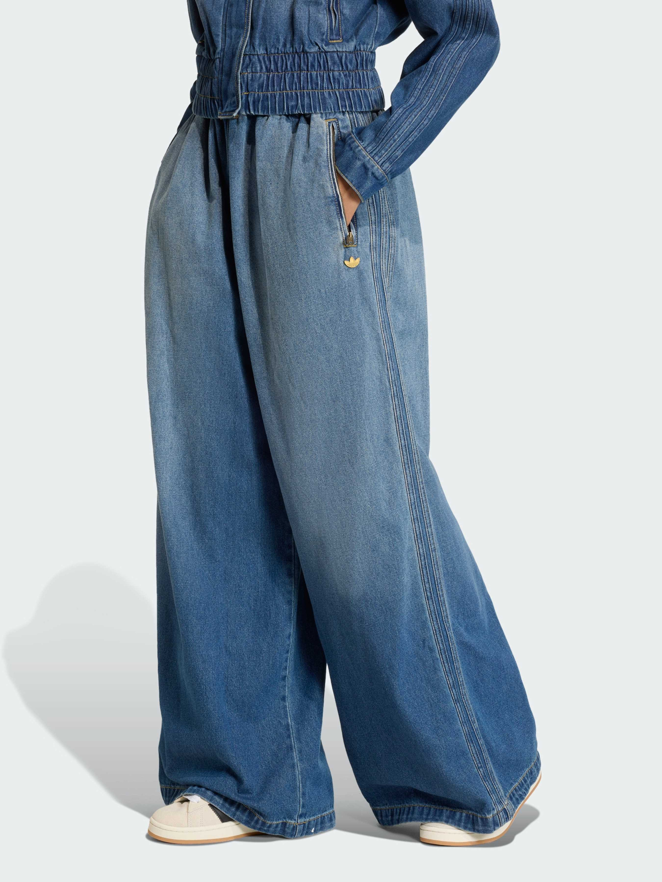 Широкі джинси Adidas модель KE1071 Фото