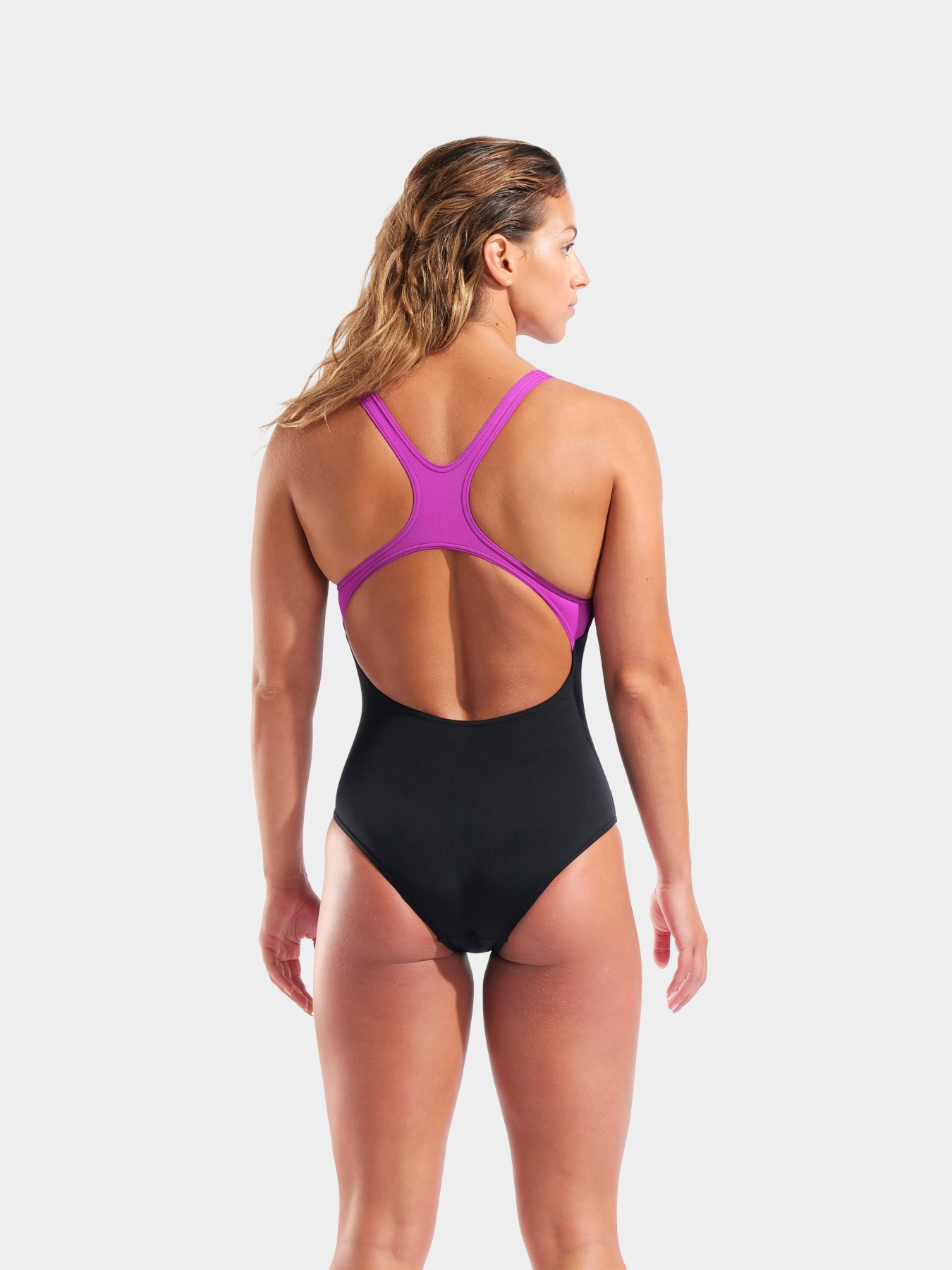 Женский купальник Arena PLACEMENT SWIMSUIT SWIM PRO BA модель 010768-590 Фото