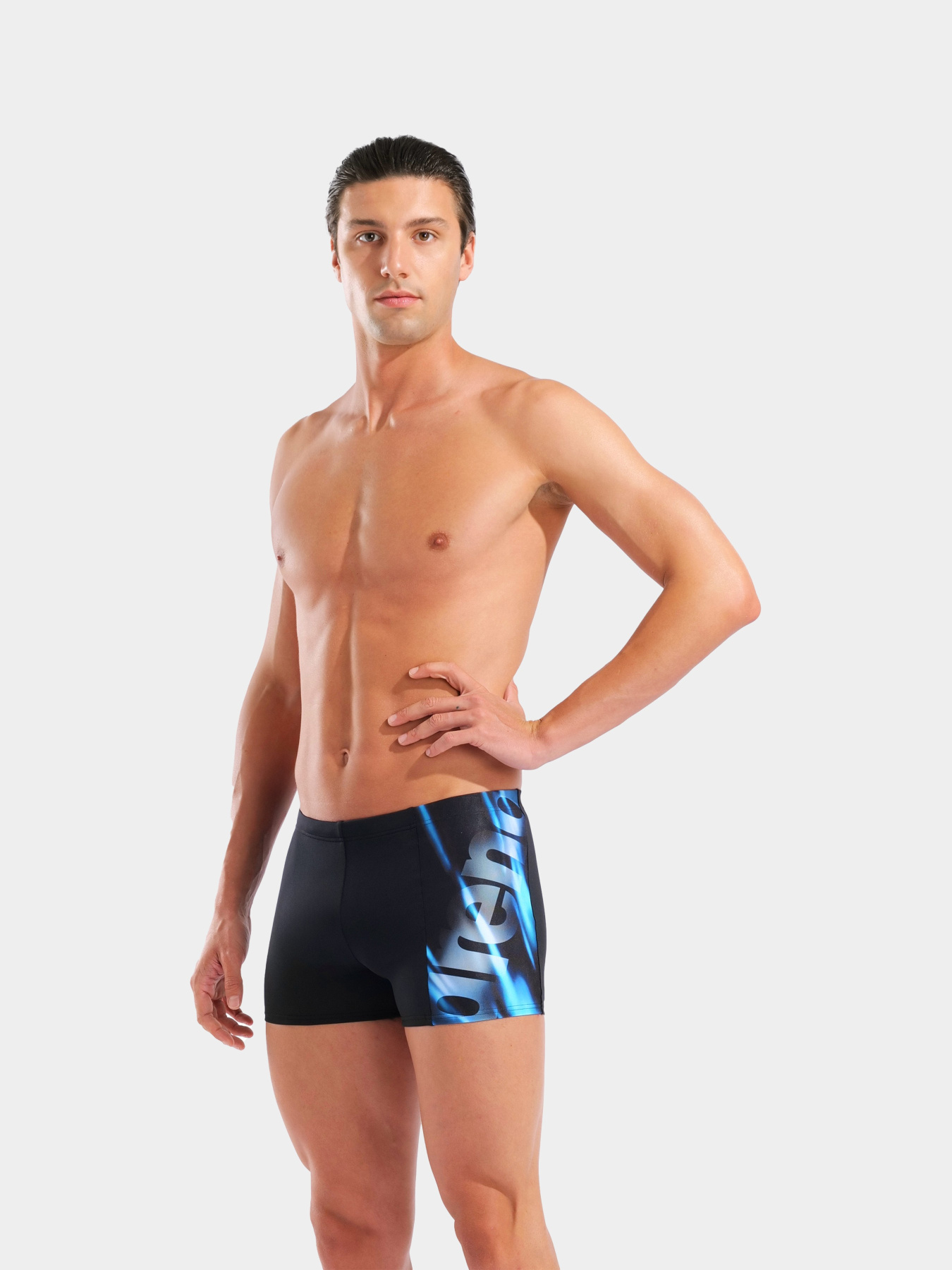 Плавки Arena модель 010769-550 Фото