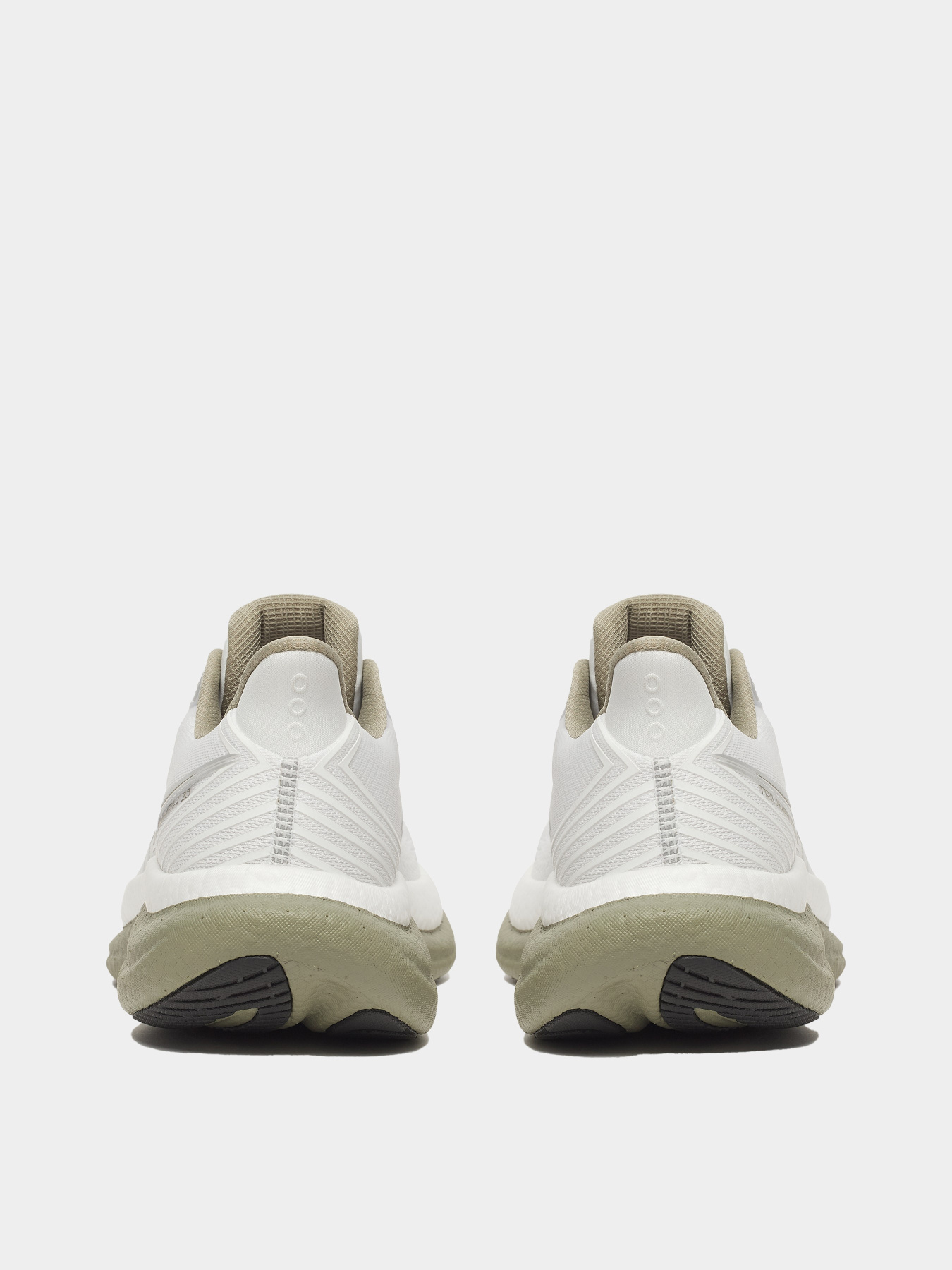 Чоловічі кросівки Saucony TRIUMPH 23 модель S21023-130 Фото