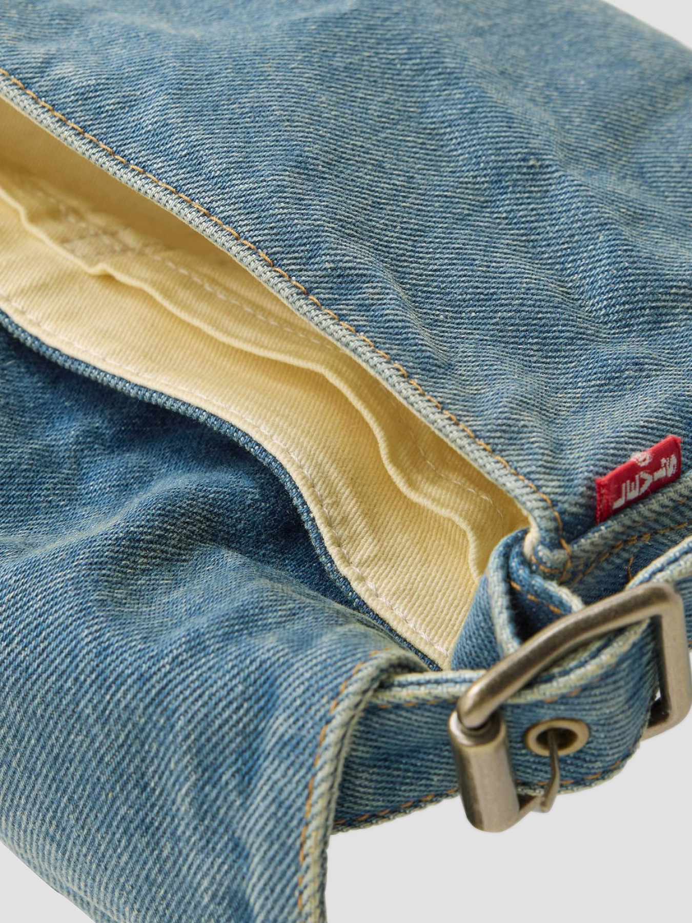 Сумки Levi's модель 004CG;0001 Фото