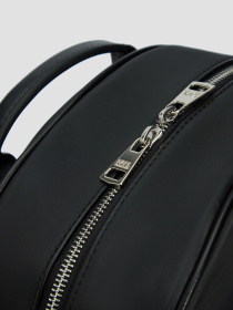 Рюкзаки Karl Lagerfeld модель 541113.805908;990 Фото