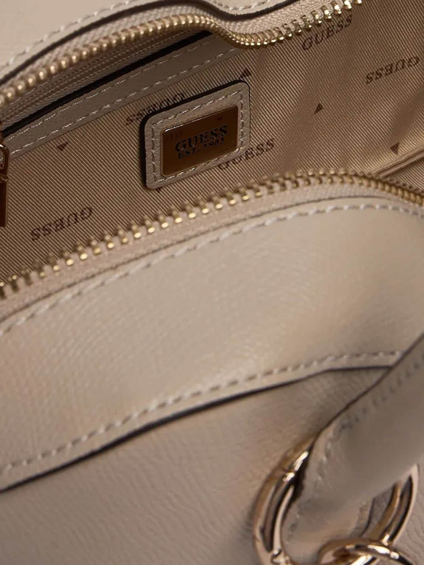 Сумки GUESS модель HWBG98.99060;LTA Фото