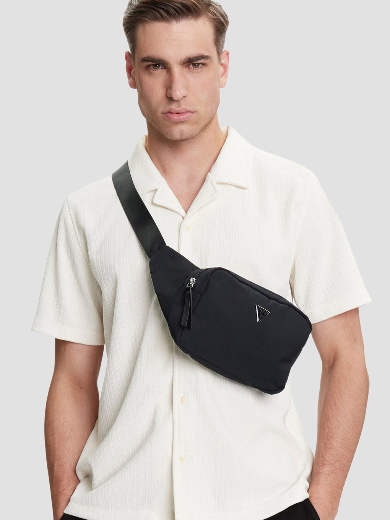 Сумки GUESS модель M4BZ24.WGJP2;JBLK Фото