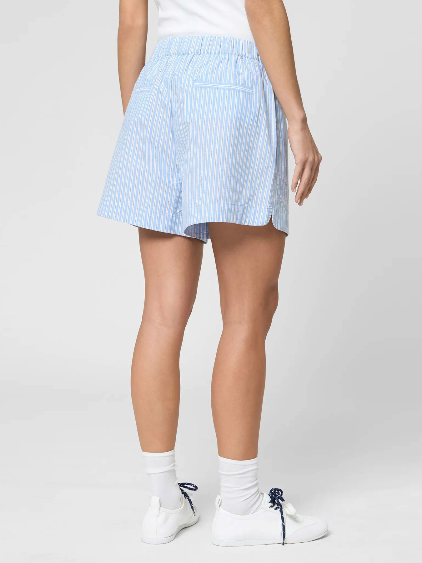 Шорты модель PWCSHANN0025 Фото