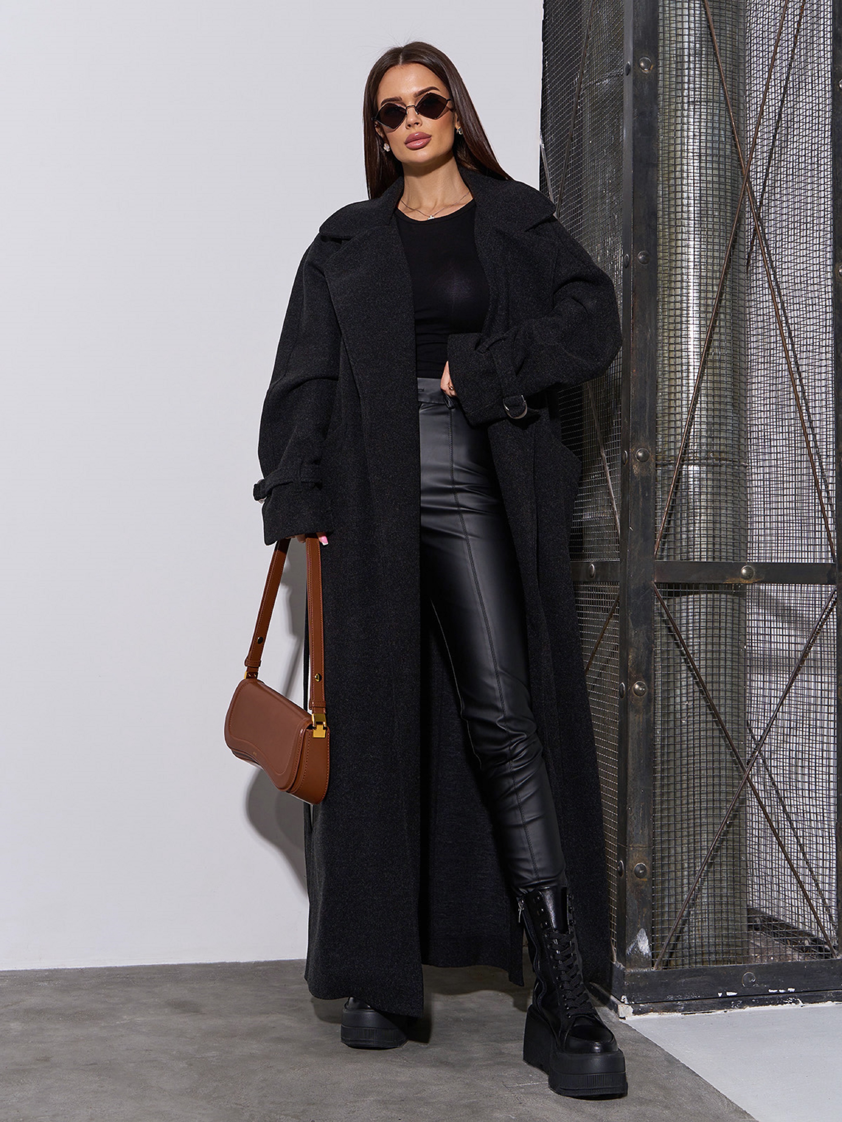 Жіноче Пальто ISSA Plus  (15048_black) колір чорний, матеріал кашемір