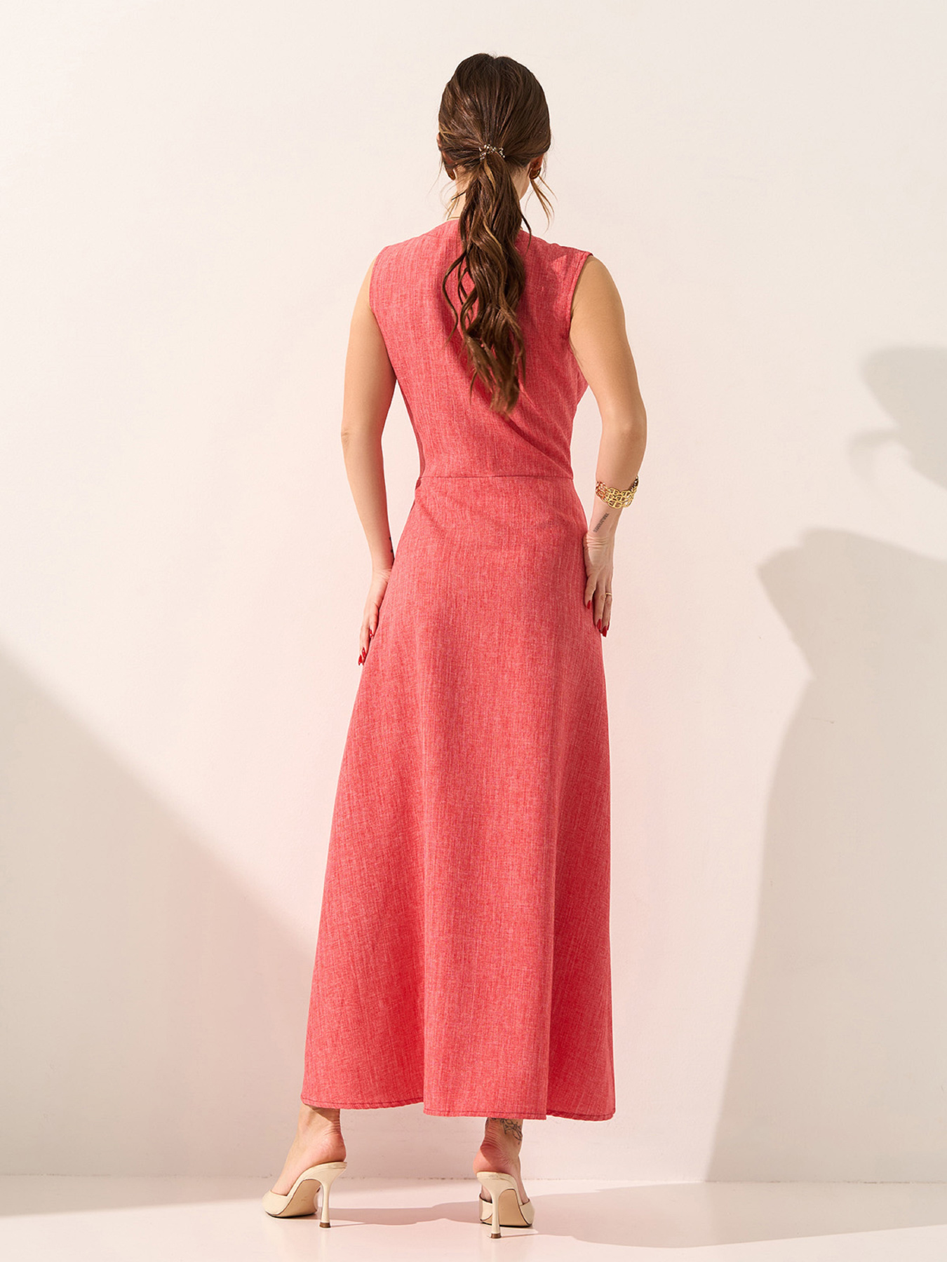 Сукні ISSA Plus модель 15583_красный Фото