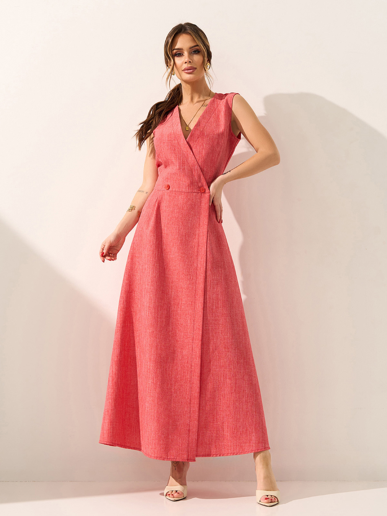 Сукні ISSA Plus модель 15583_красный Фото