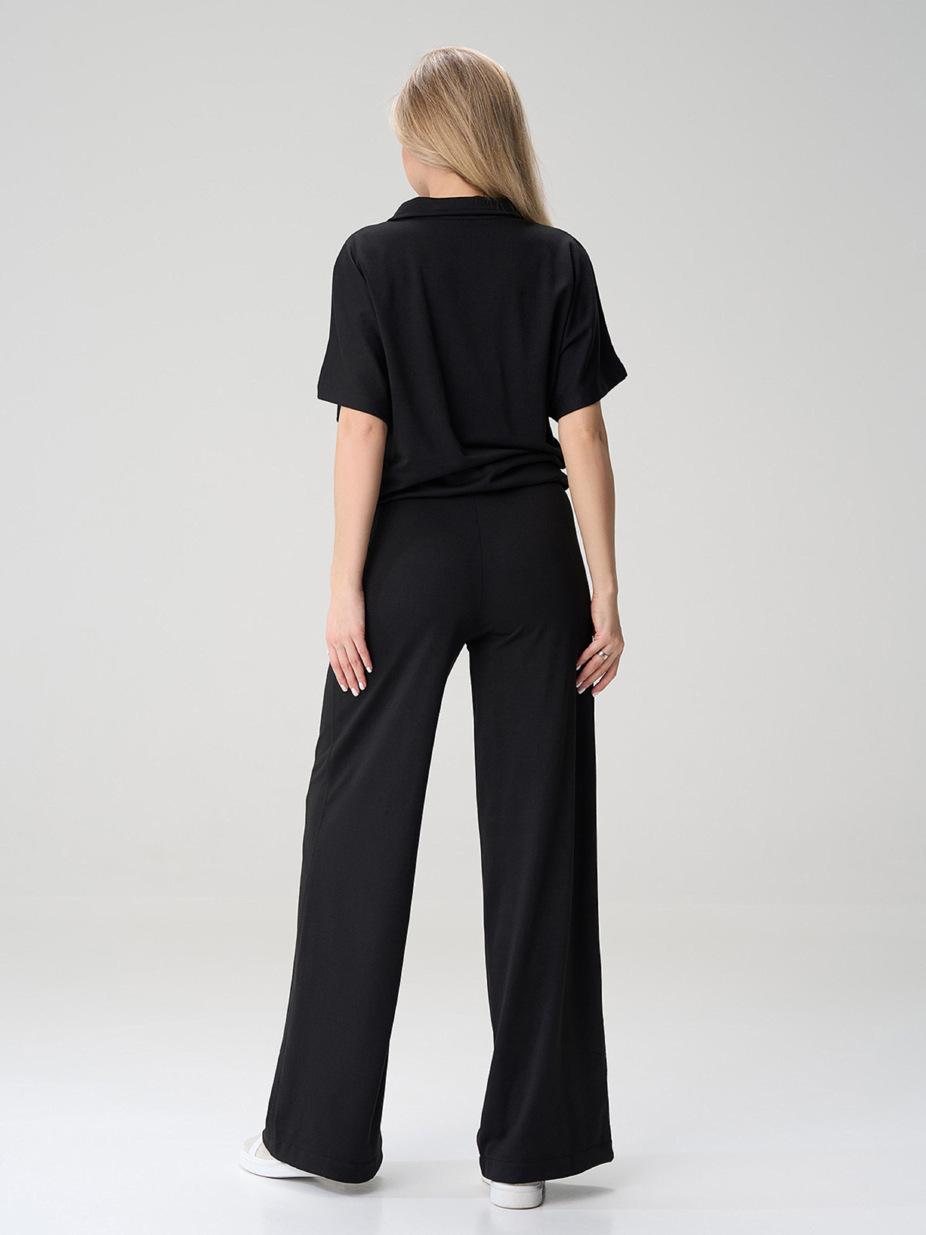 Костюмы ISSA Plus модель 15585_черный Фото