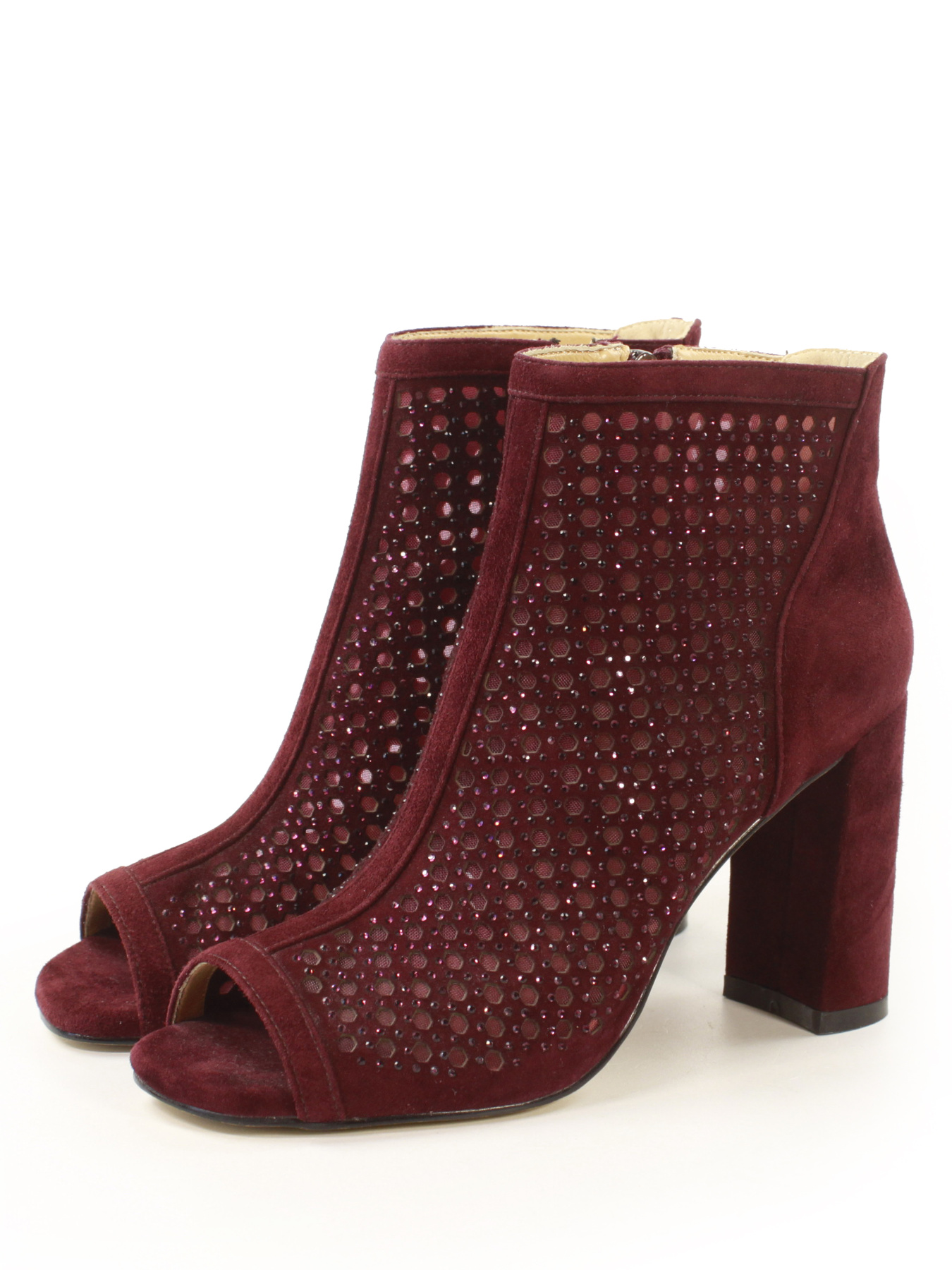 Нарядные ботильоны из натуральной замши со стразами на каблуке модель 7665-E1-H742 Нарядные ботильоны из натуральной замши со стразами на каблуке модель 7665-E1-H742 Фото
