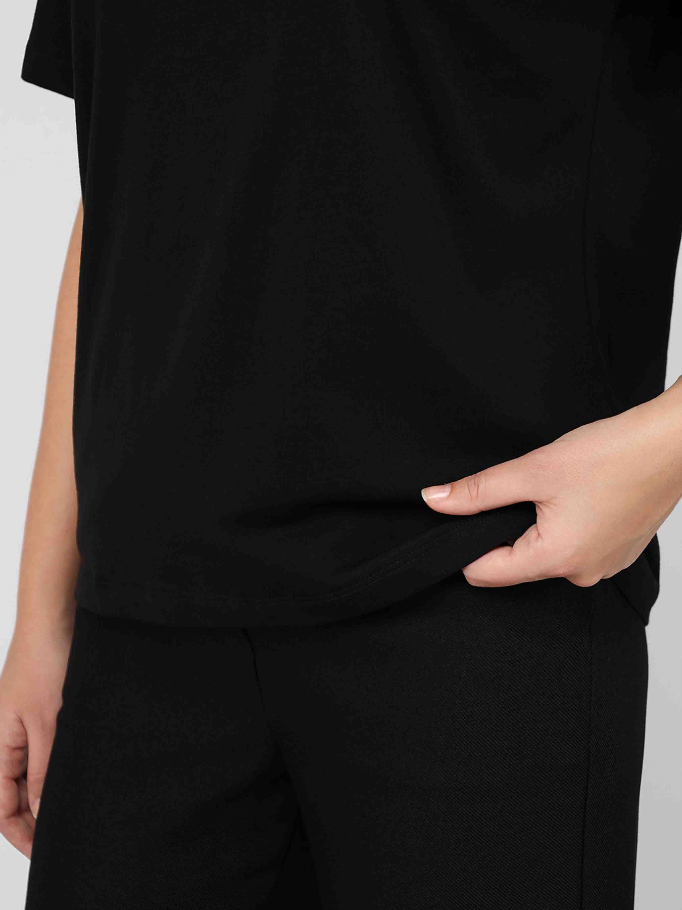 Футболки і поло YUKI модель ЦБ-00283872 Фото