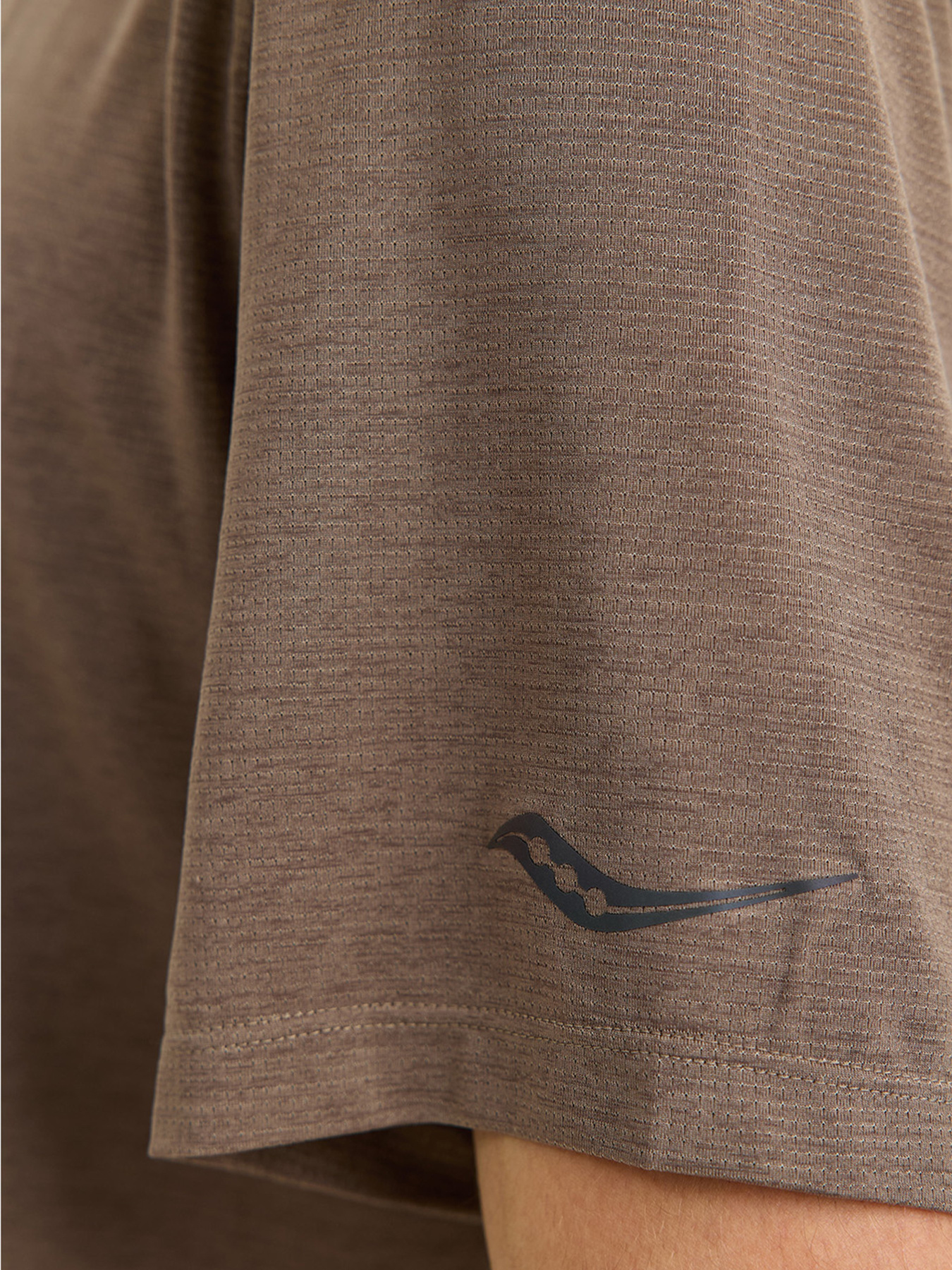 Футболки и поло Saucony модель SAM800377-PEWH Фото