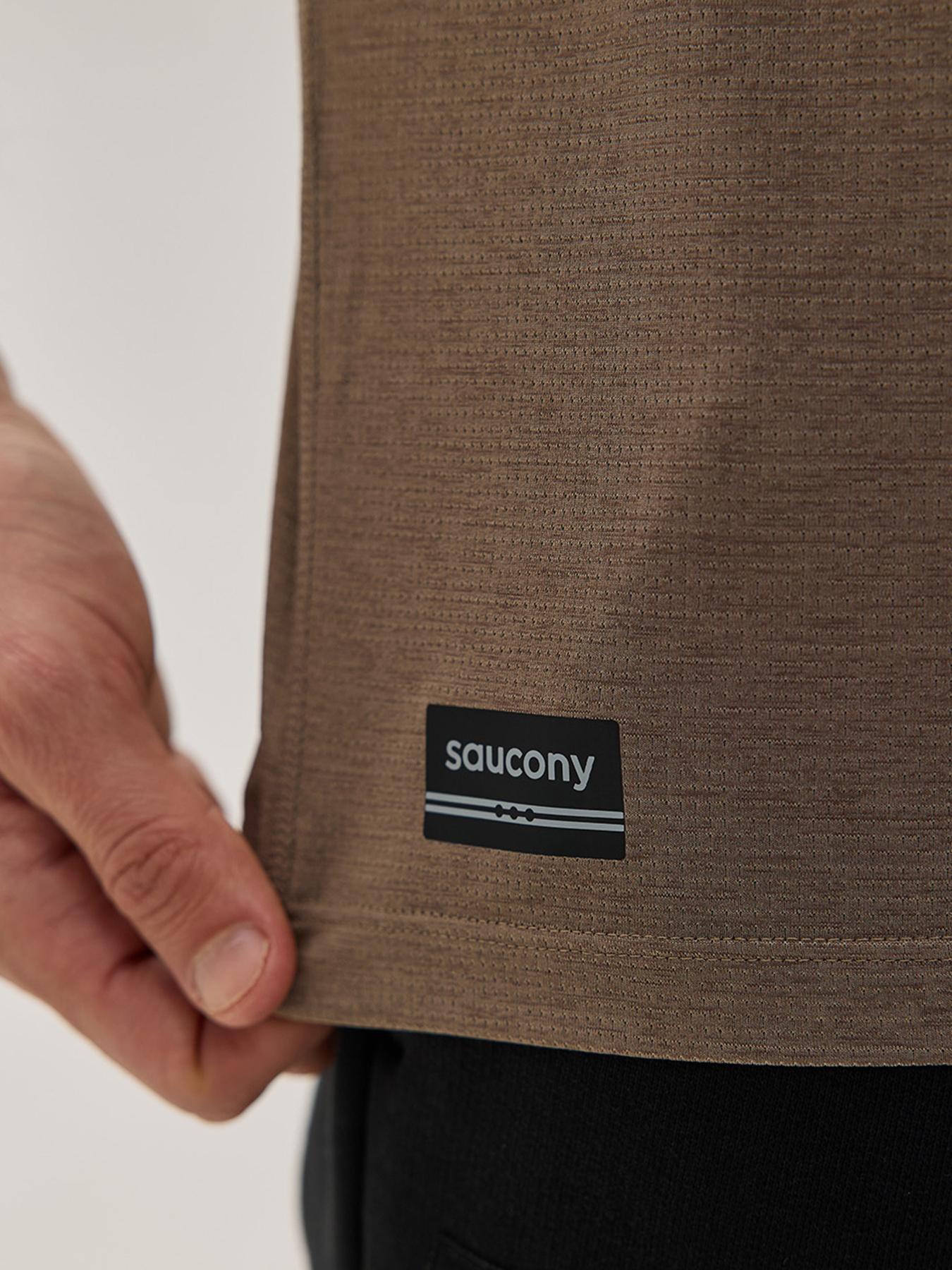 Футболки и поло Saucony модель SAM800377-PEWH Фото