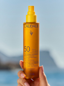 Солнцезащитное масло-сияние SPF50 высокая защита CAUDALIE модель 538 Фото