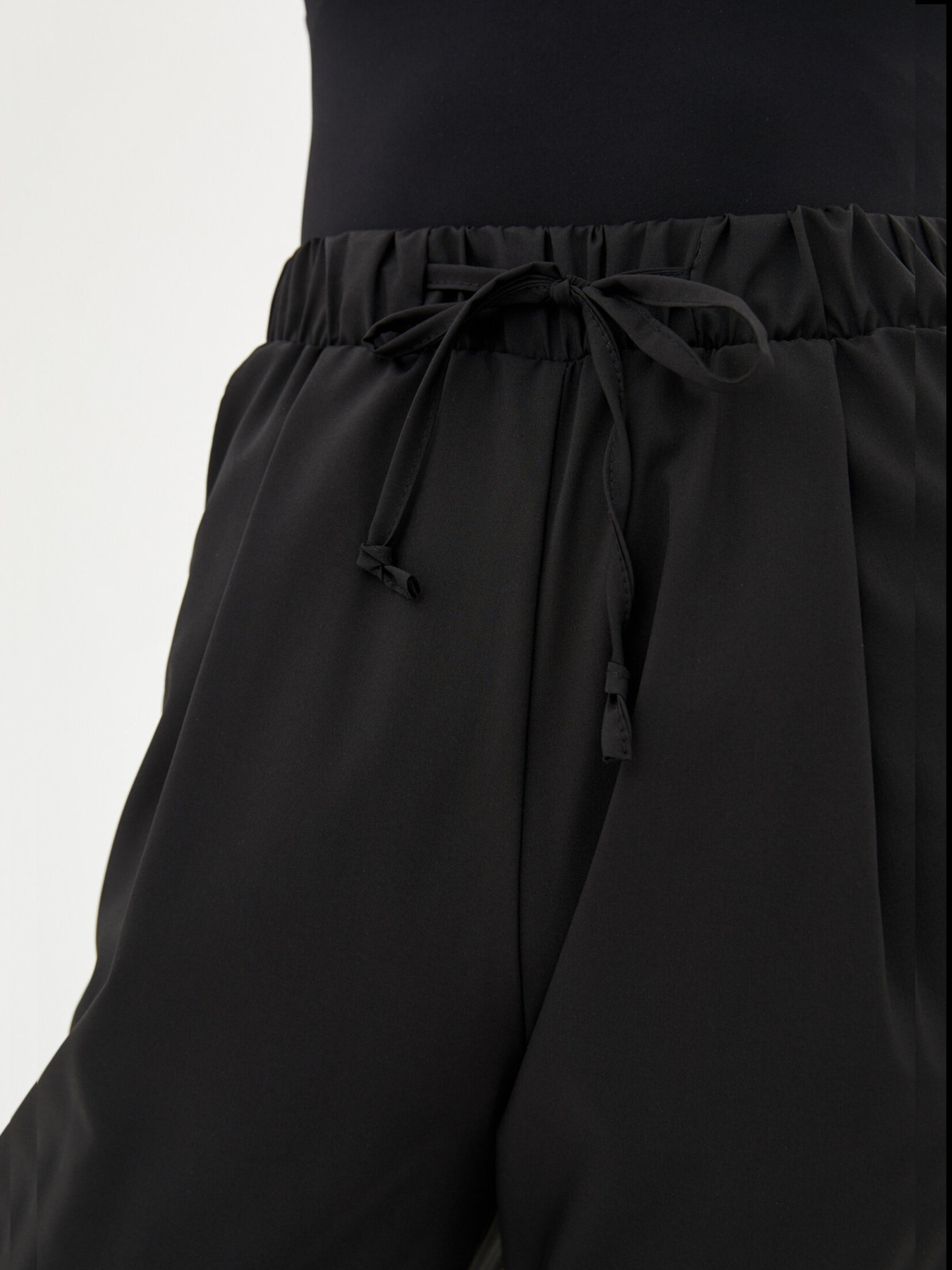 Брюки повседневные ISSA Plus модель 11753_черный Фото