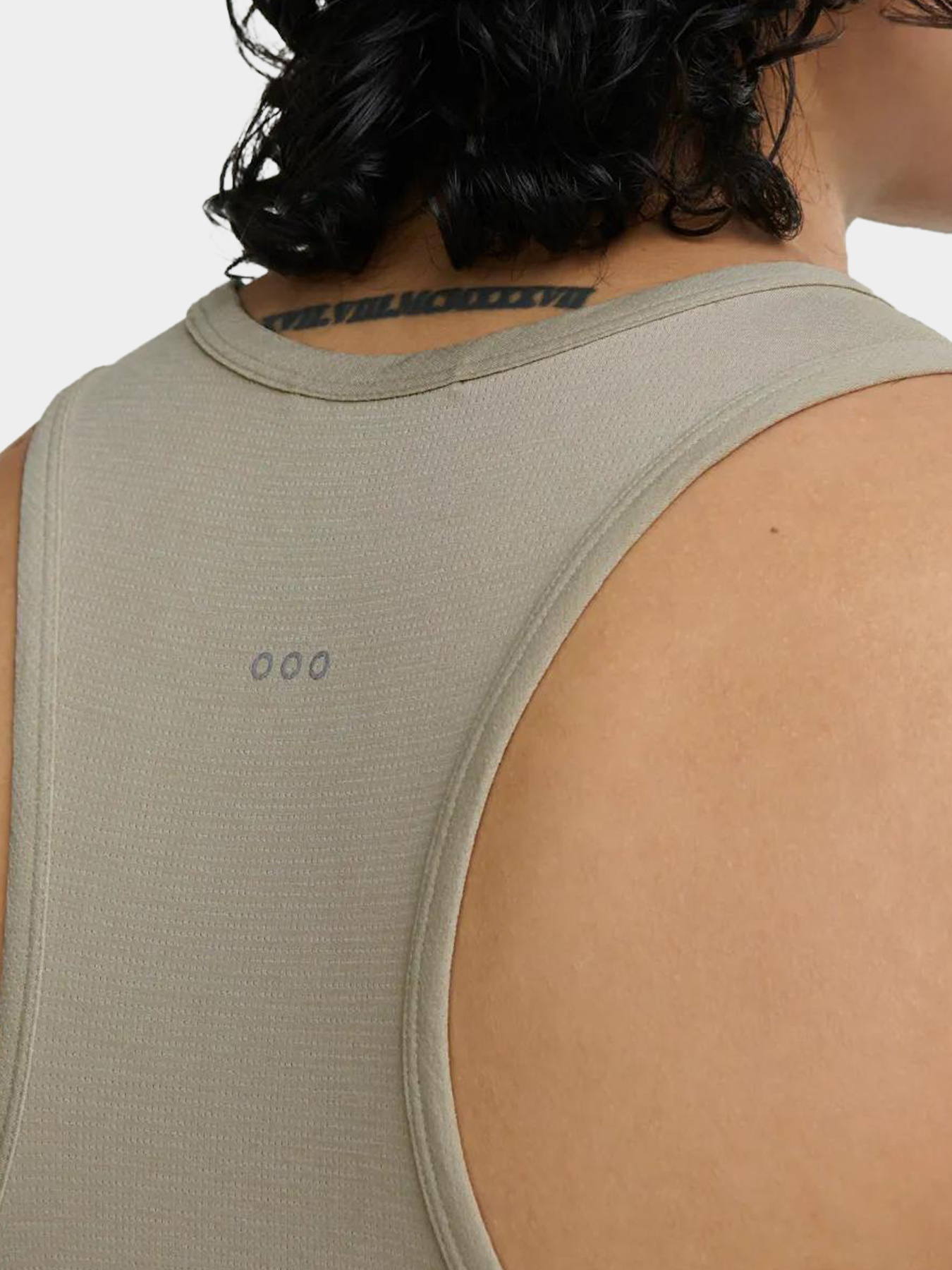 Футболки и поло Saucony модель SAM800382-LAU Фото