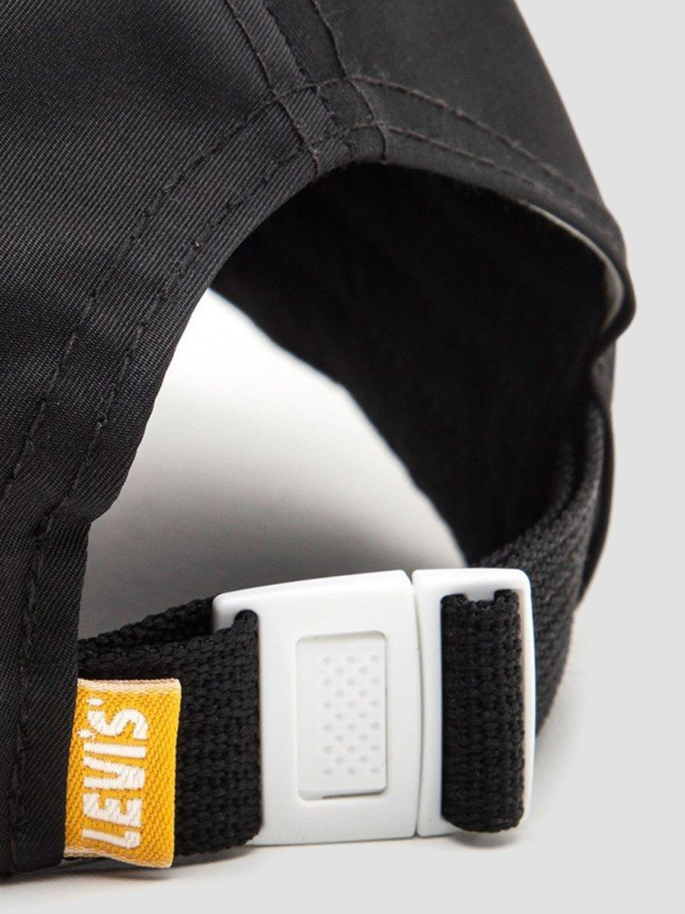 Шапки и кепки Levi's модель 234963;86.59 Фото