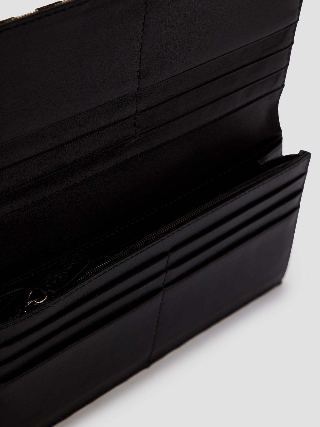 Кошельки Karl Lagerfeld модель 534115.805414;990 Фото