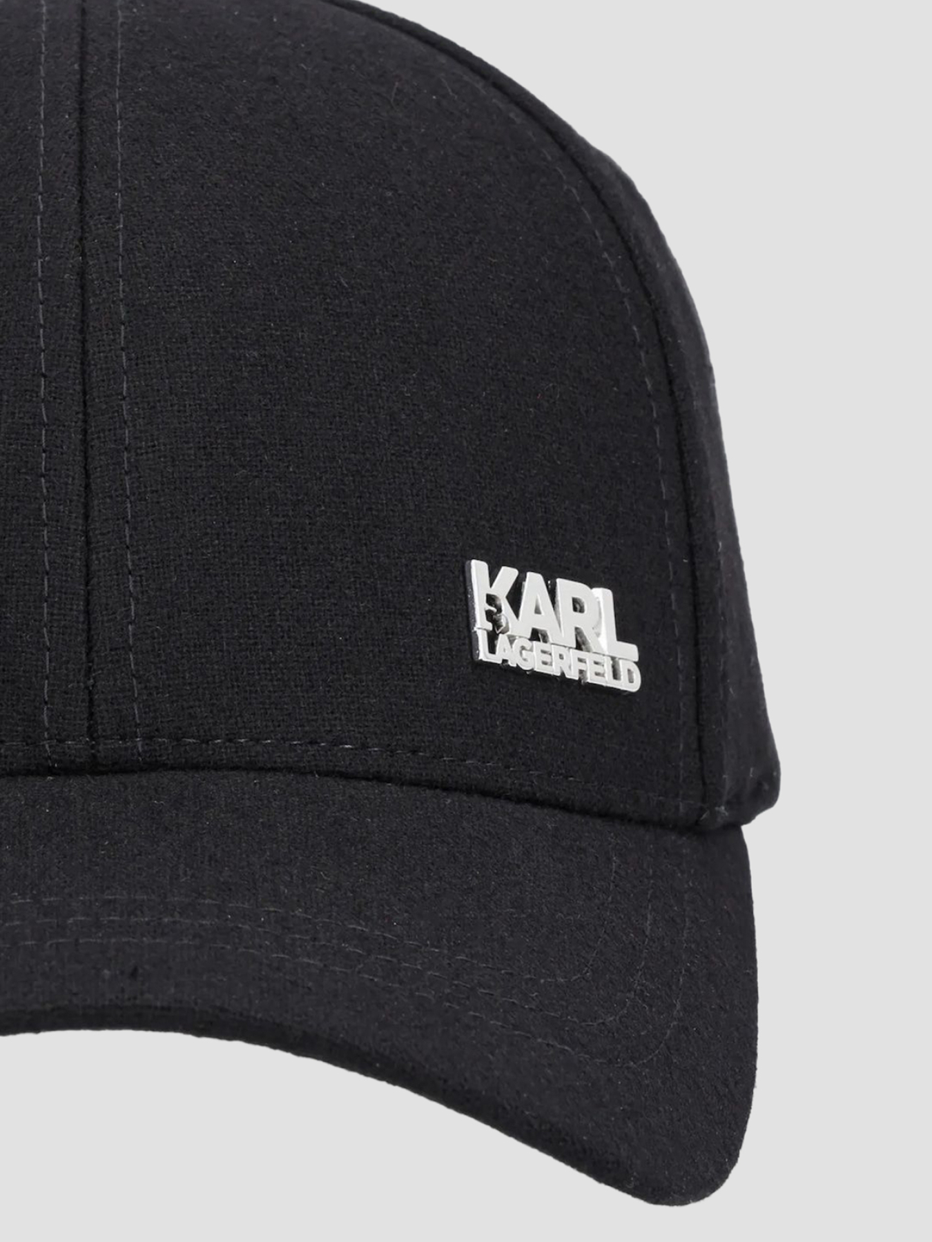 Шапки и кепки Karl Lagerfeld модель 554121.805622;990 Фото