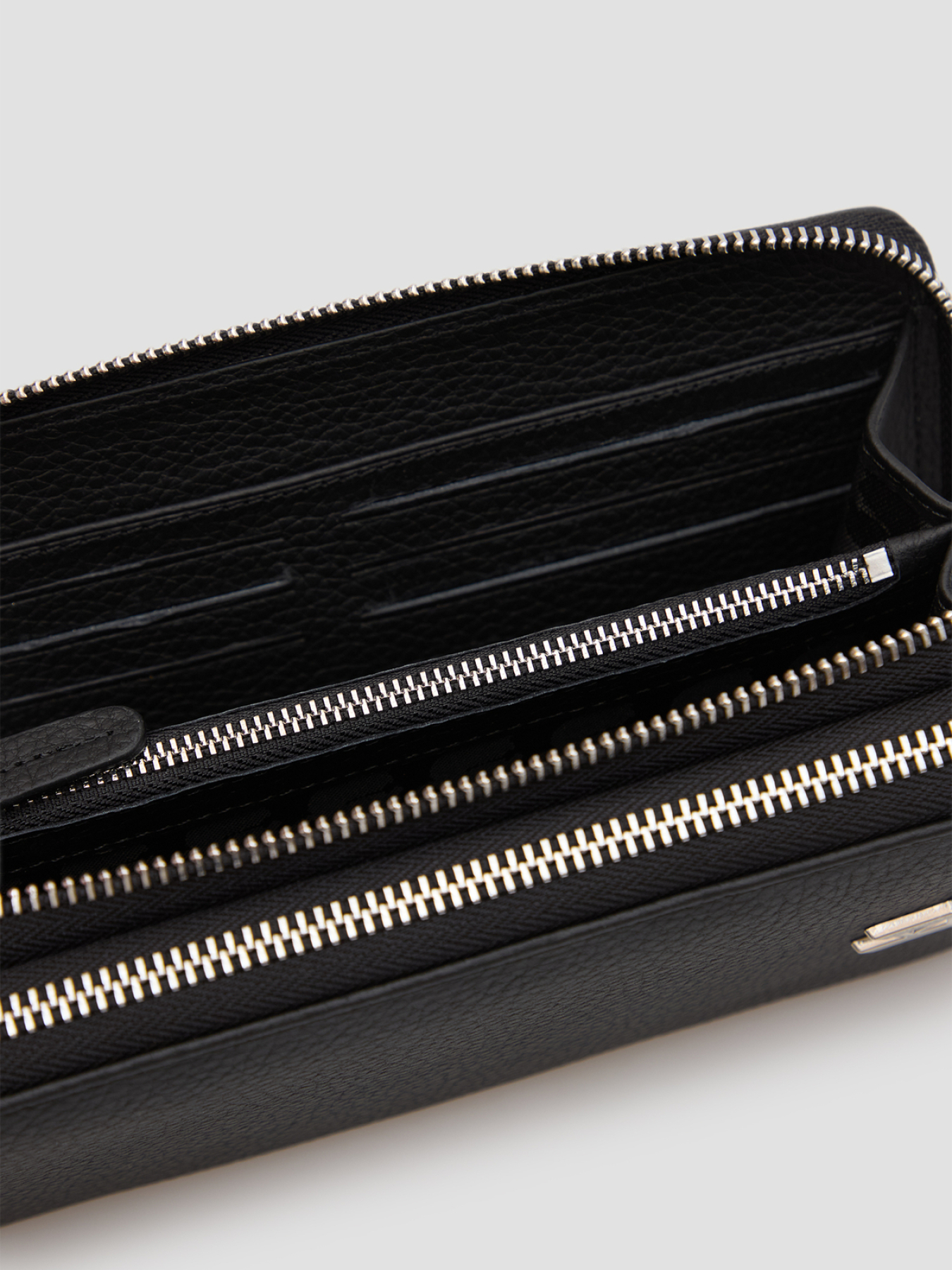 Кошельки Karl Lagerfeld модель 562451.815423;990 Фото