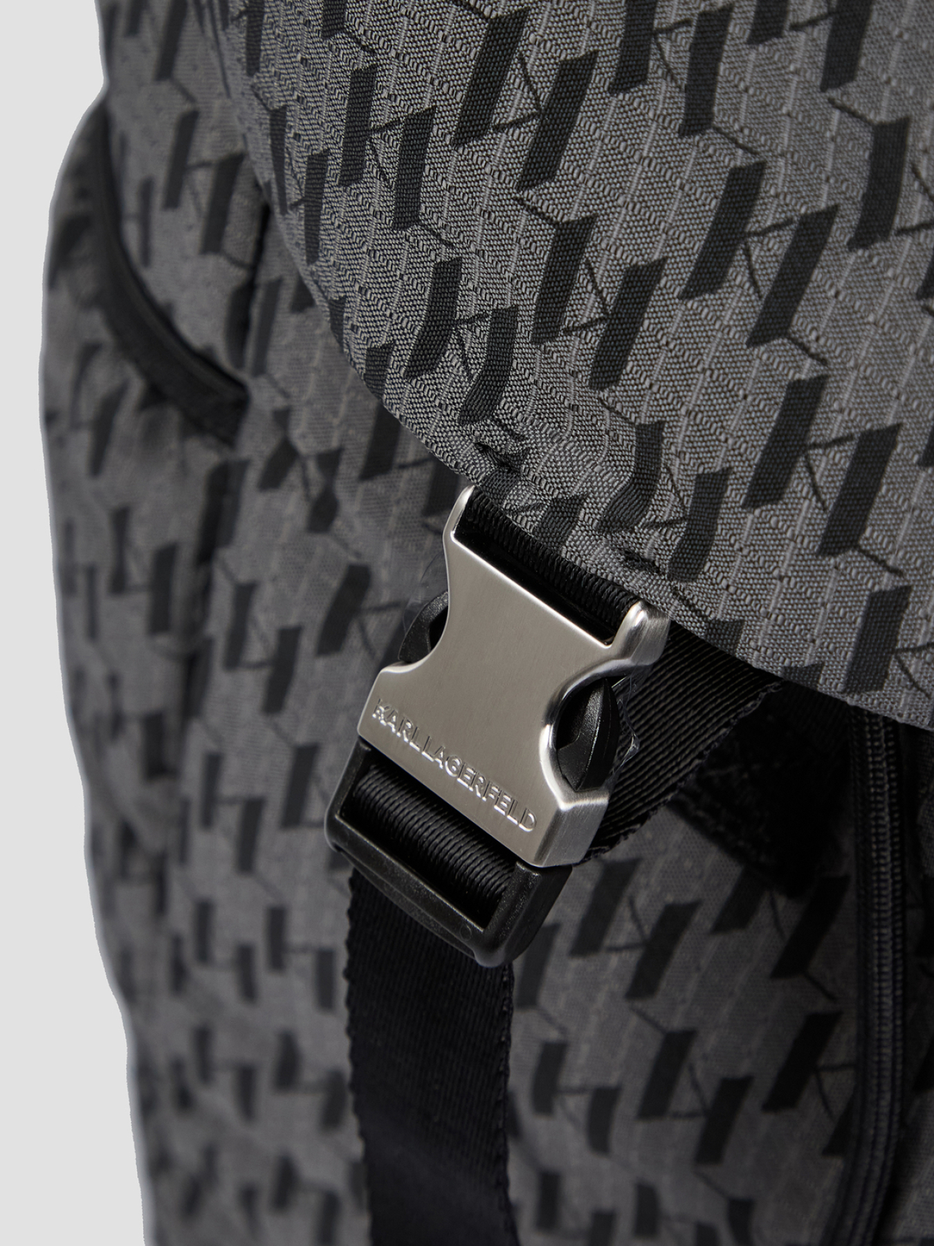 Рюкзаки Karl Lagerfeld модель A1M30411;996 Фото