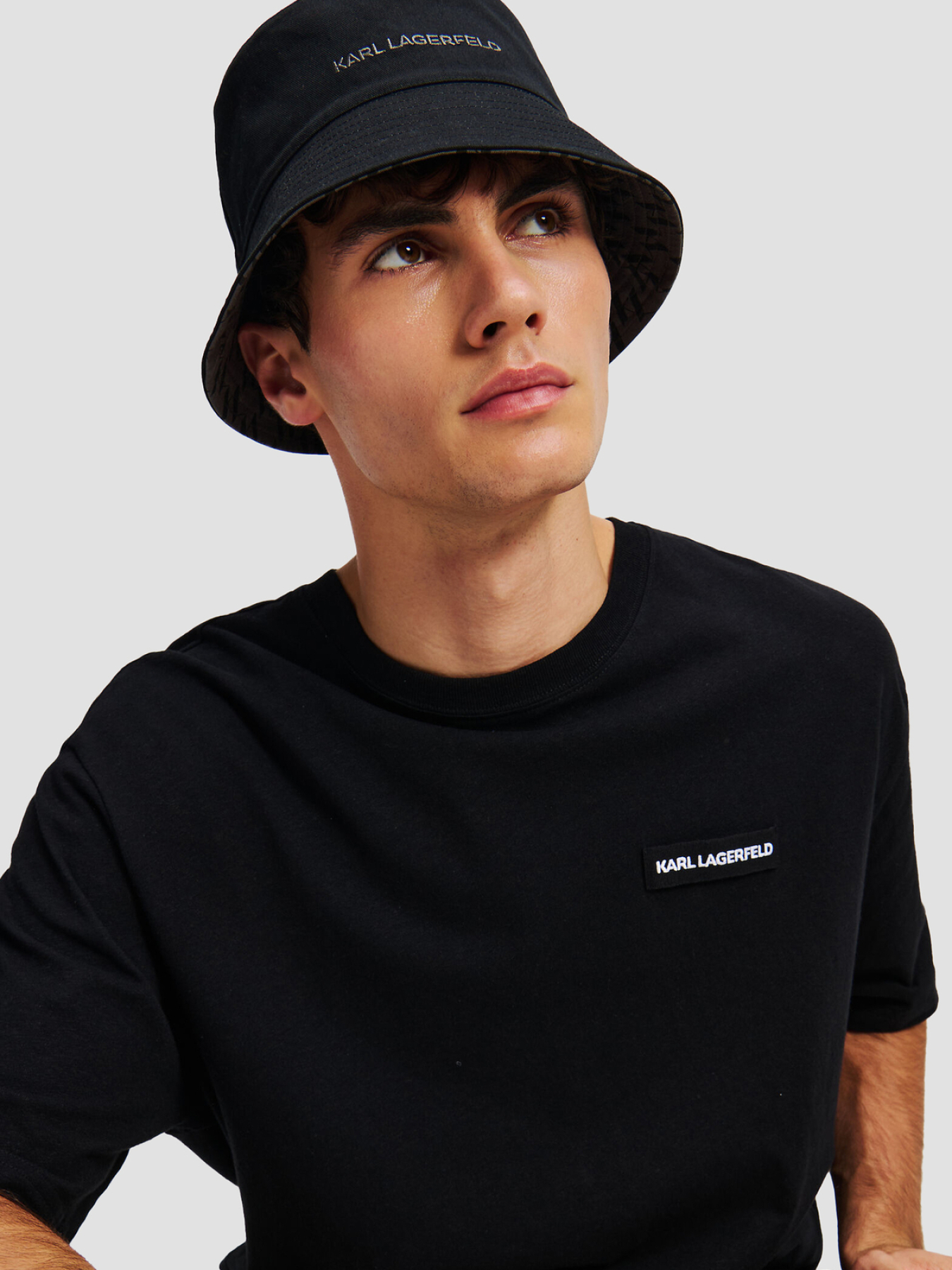Шапки и кепки Karl Lagerfeld модель A2M33040;996 Фото